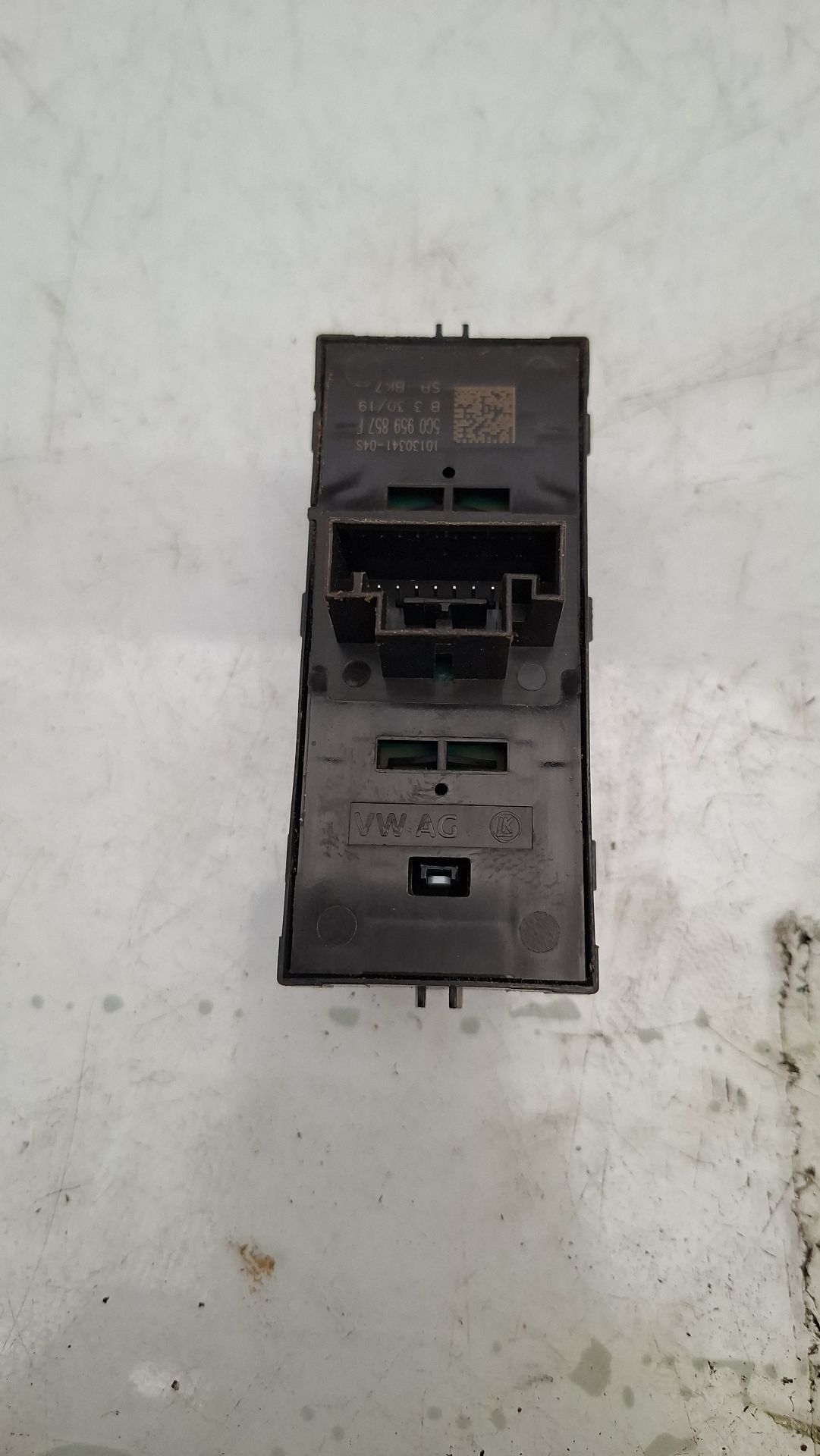 MANDO ELEVALUNAS DELANTERO IZQUIERDO SEAT LEON 
