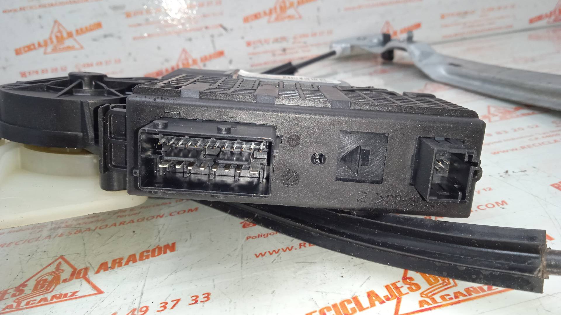 ELEVALUNAS DELANTERO DERECHO CITROEN C4 9HZ