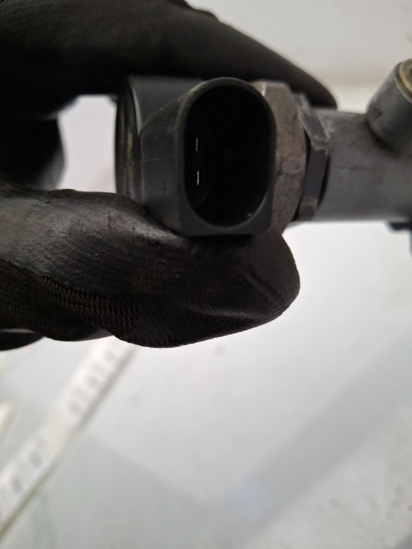 RAMPA INYECTORA AUDI A6 