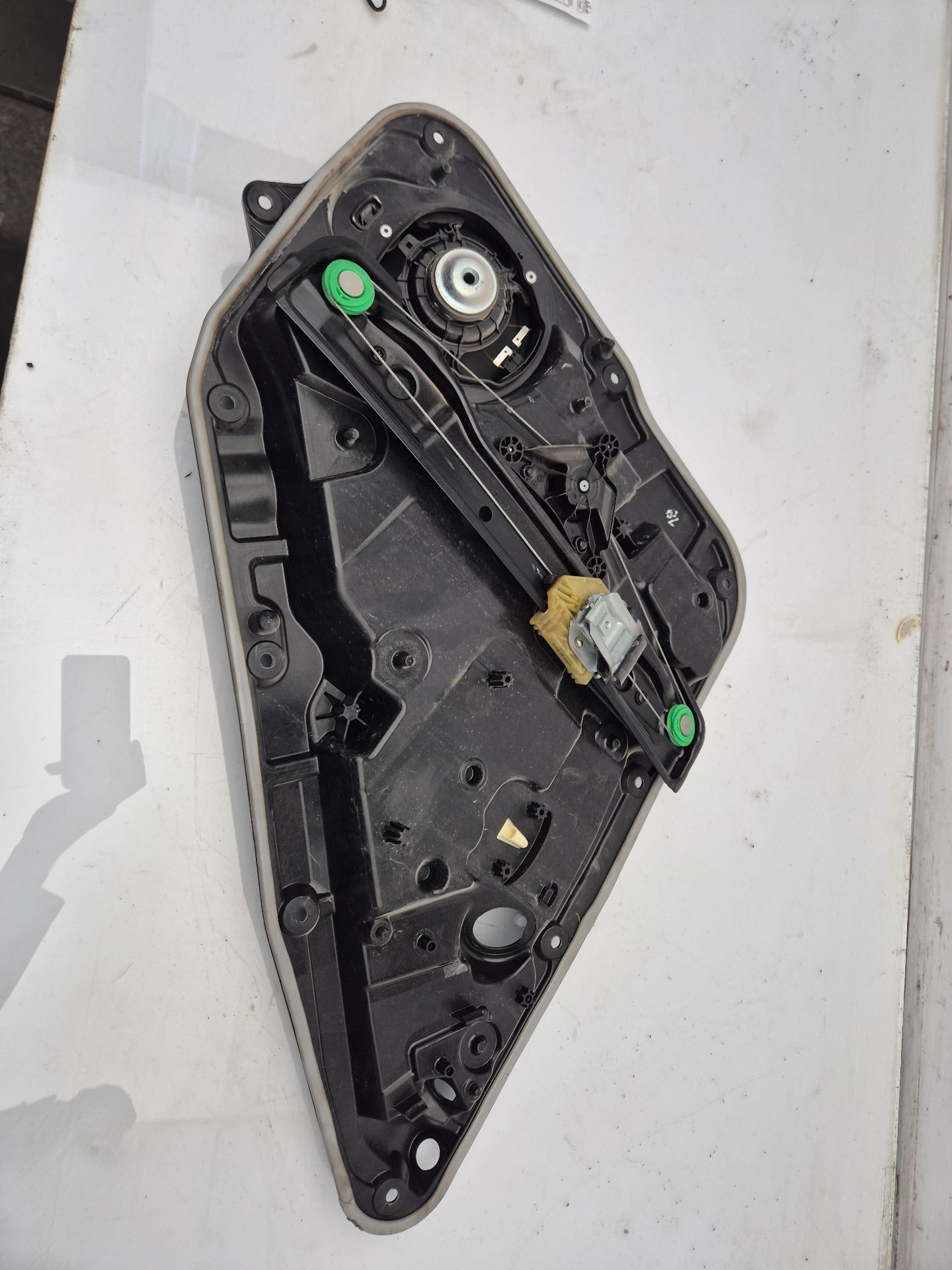 ELEVALUNAS TRASERO IZQUIERDO MERCEDES-BENZ CLASE G 