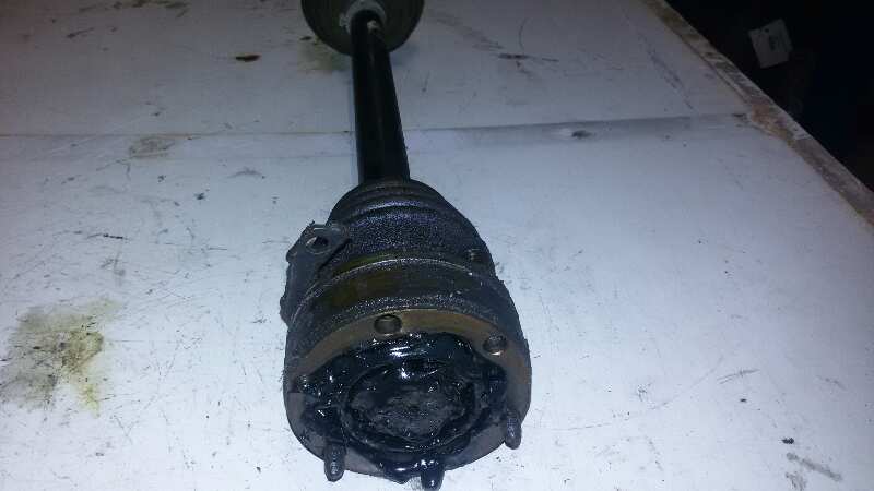 TRANSMISION DELANTERA IZQUIERDA VOLKSWAGEN GOLF ABD