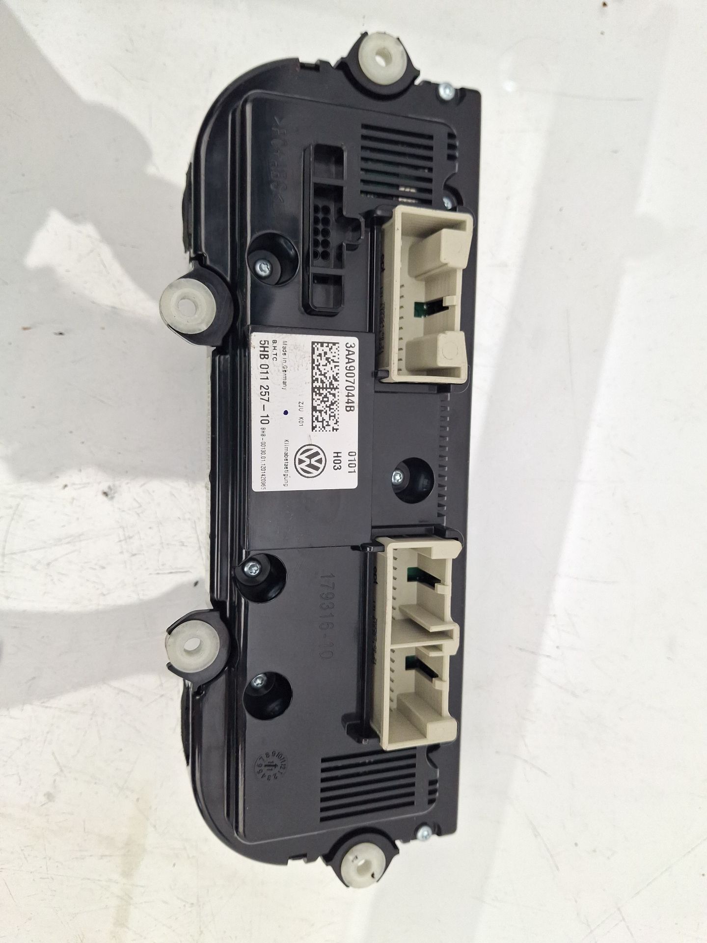 MANDO CALEFACCION / AIRE ACONDICIONADO VOLKSWAGEN  