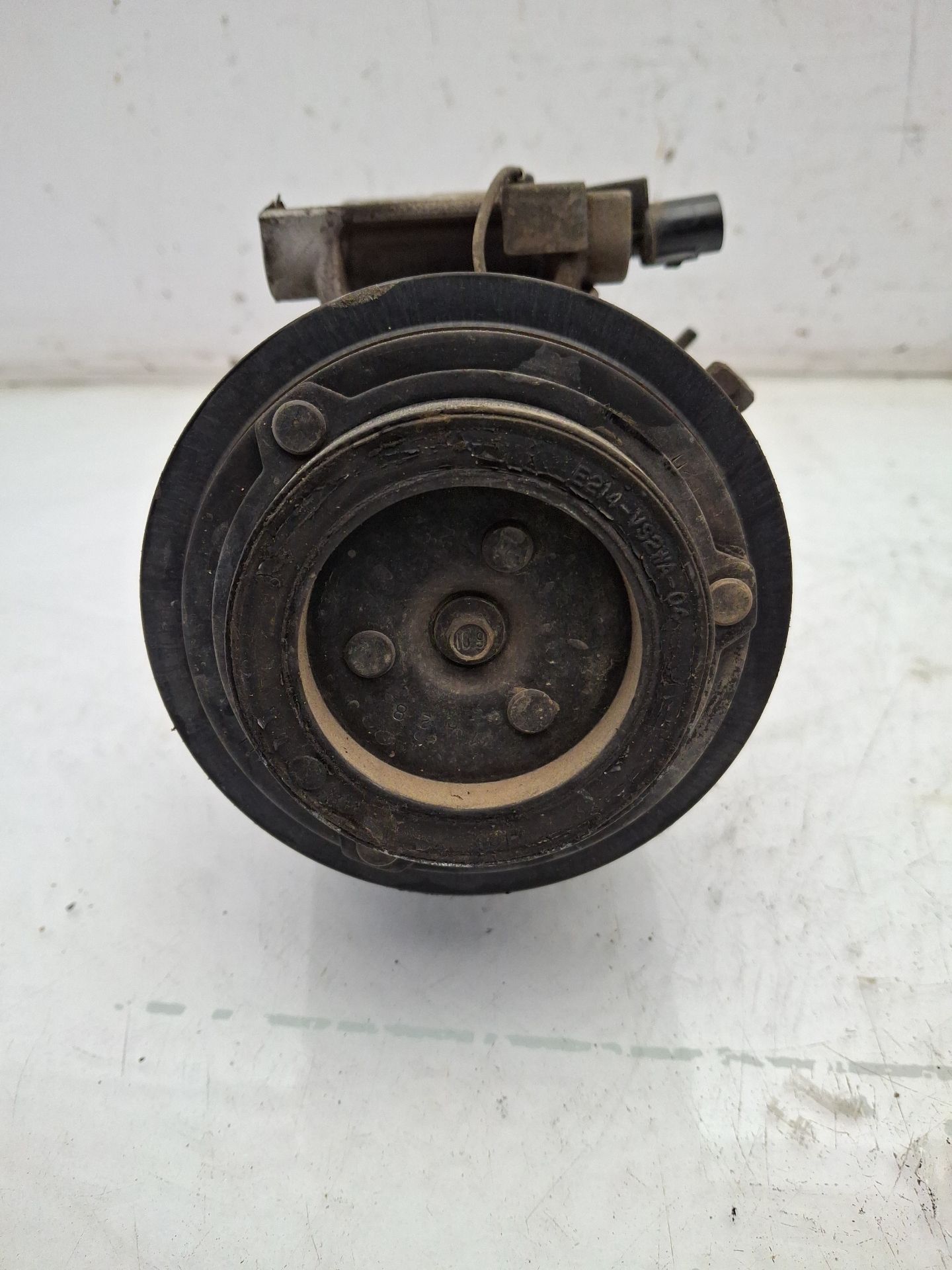 COMPRESOR AIRE ACONDICIONADO HYUNDAI SANTA 