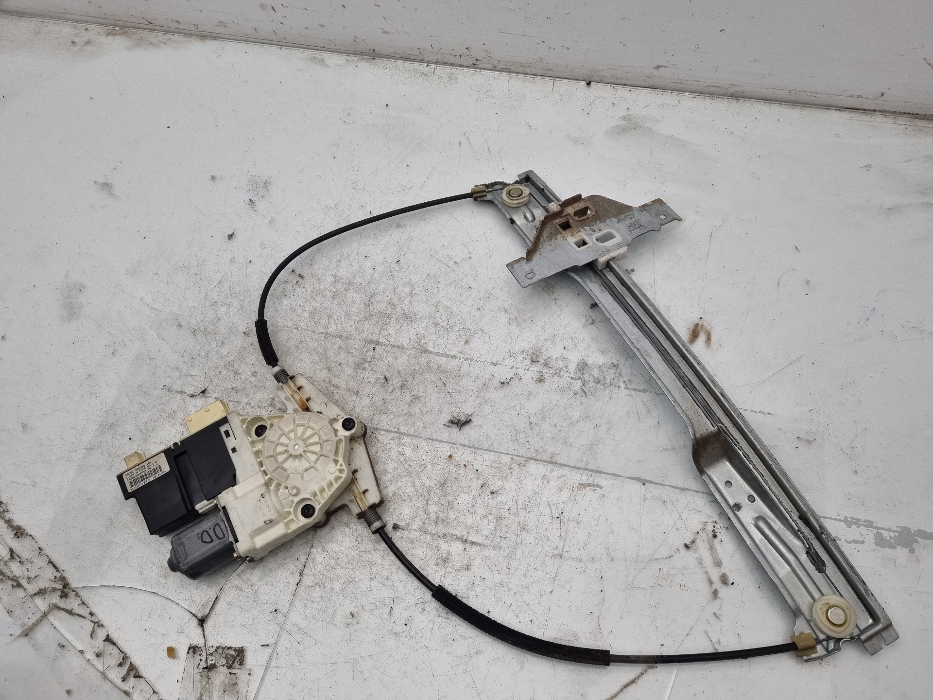 ELEVALUNAS DELANTERO DERECHO CITROEN C4 9HX