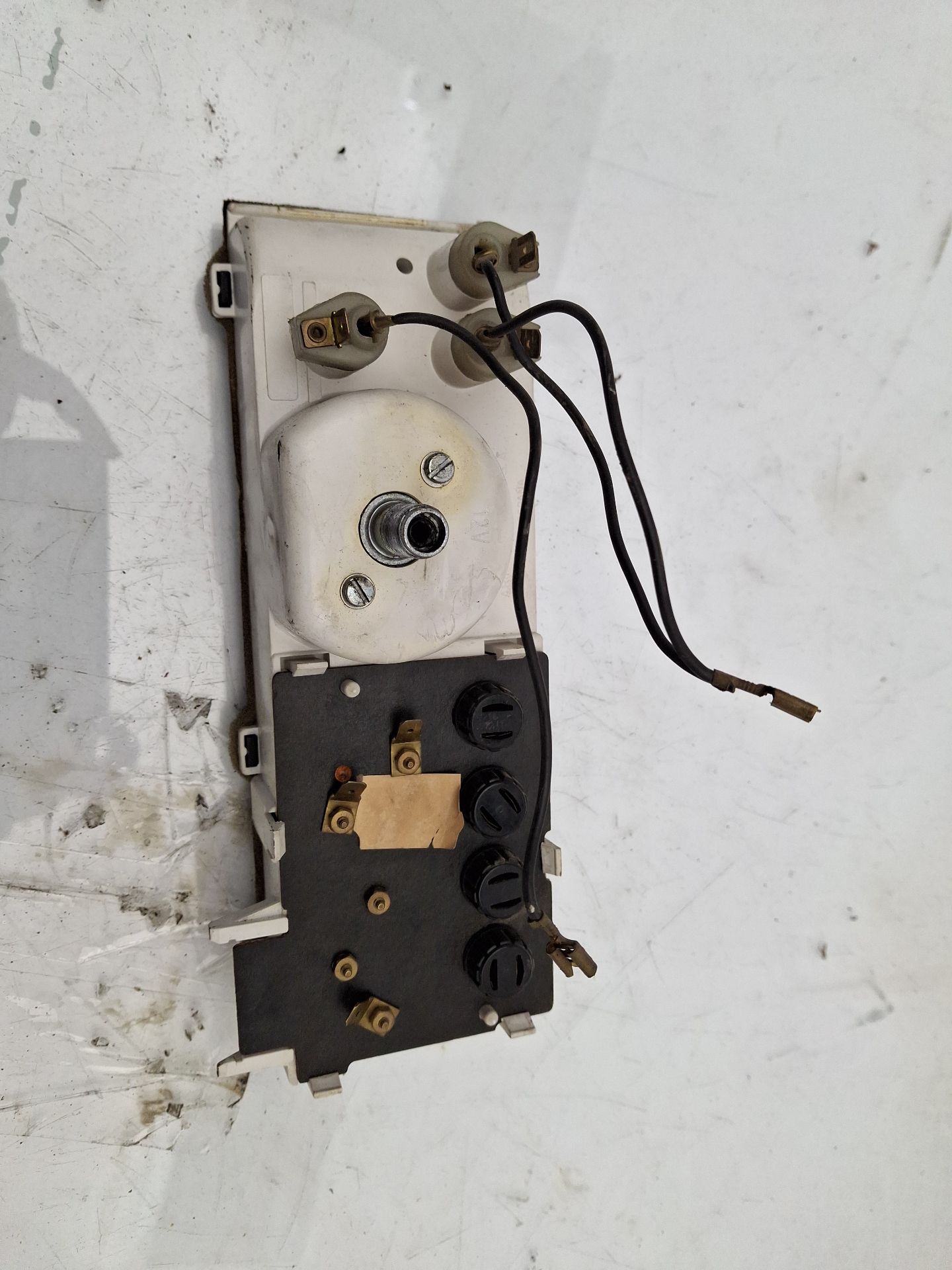 CUADRO INSTRUMENTOS RENAULT 6 