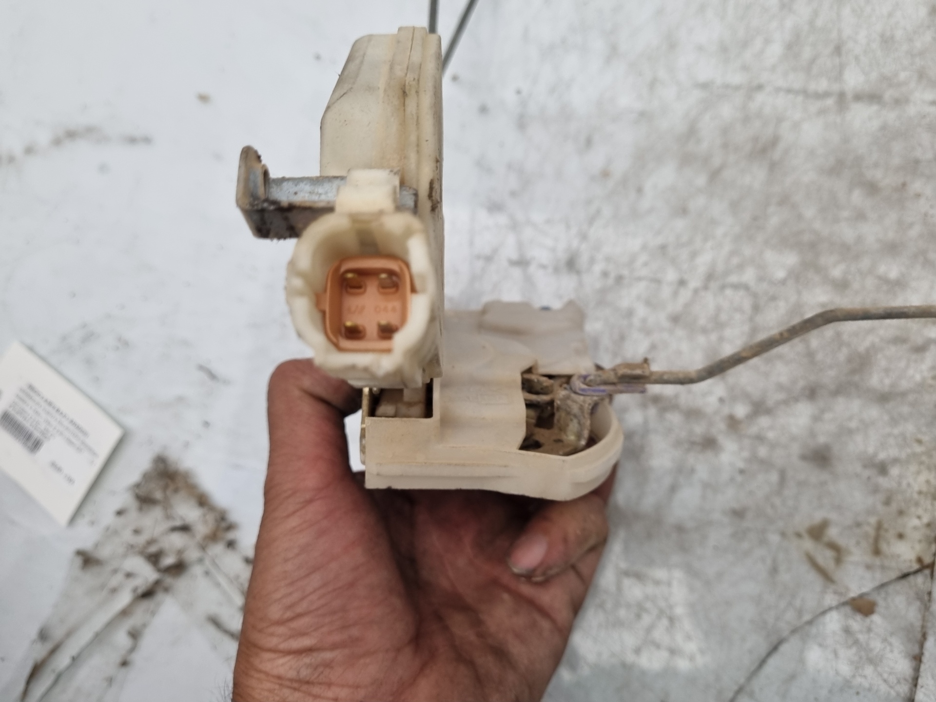 CERRADURA PUERTA DELANTERA IZQUIERDA NISSAN X-TRAI YD22