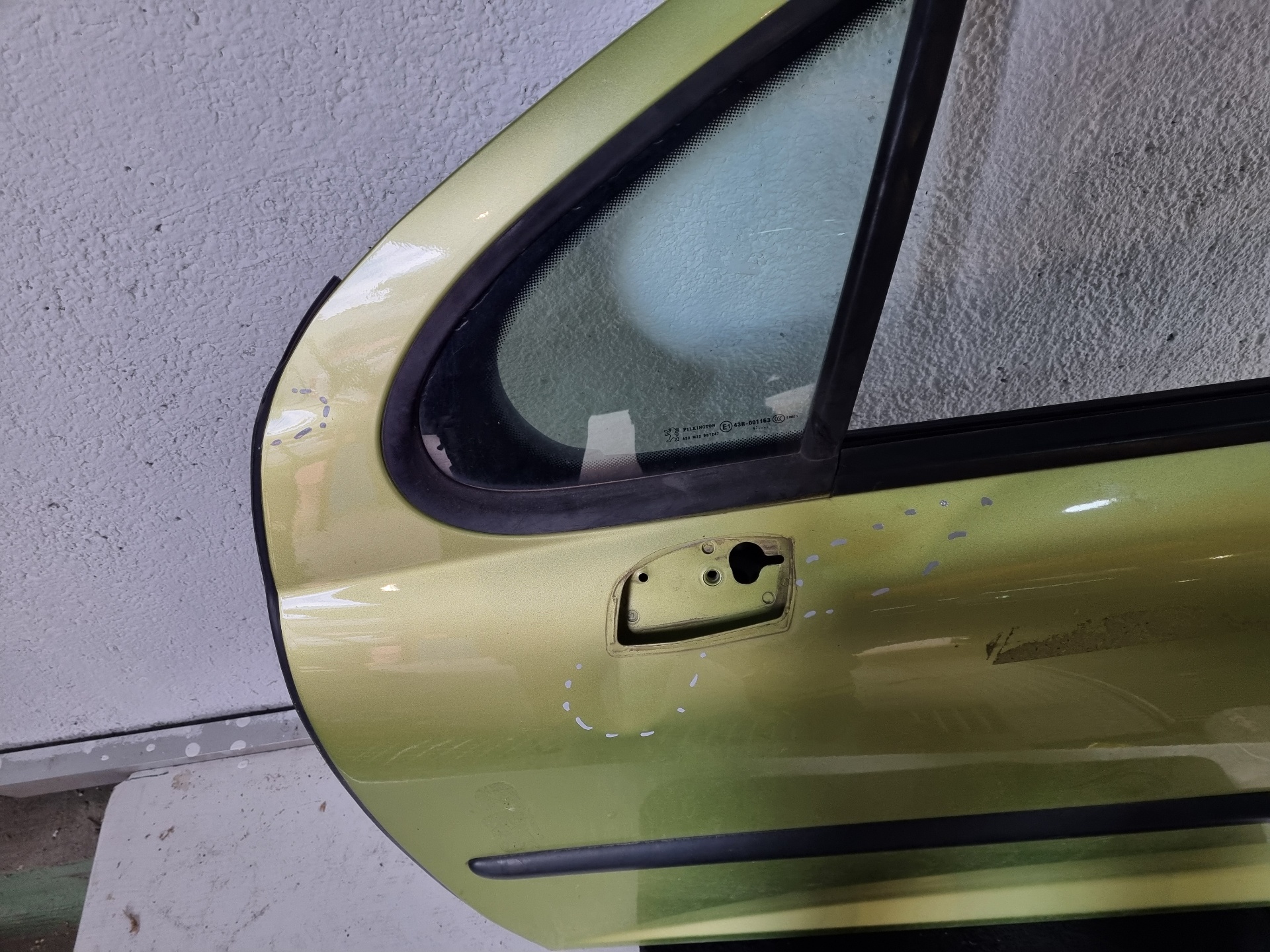 PUERTA DELANTERA IZQUIERDA PEUGEOT 207/207+ KFU