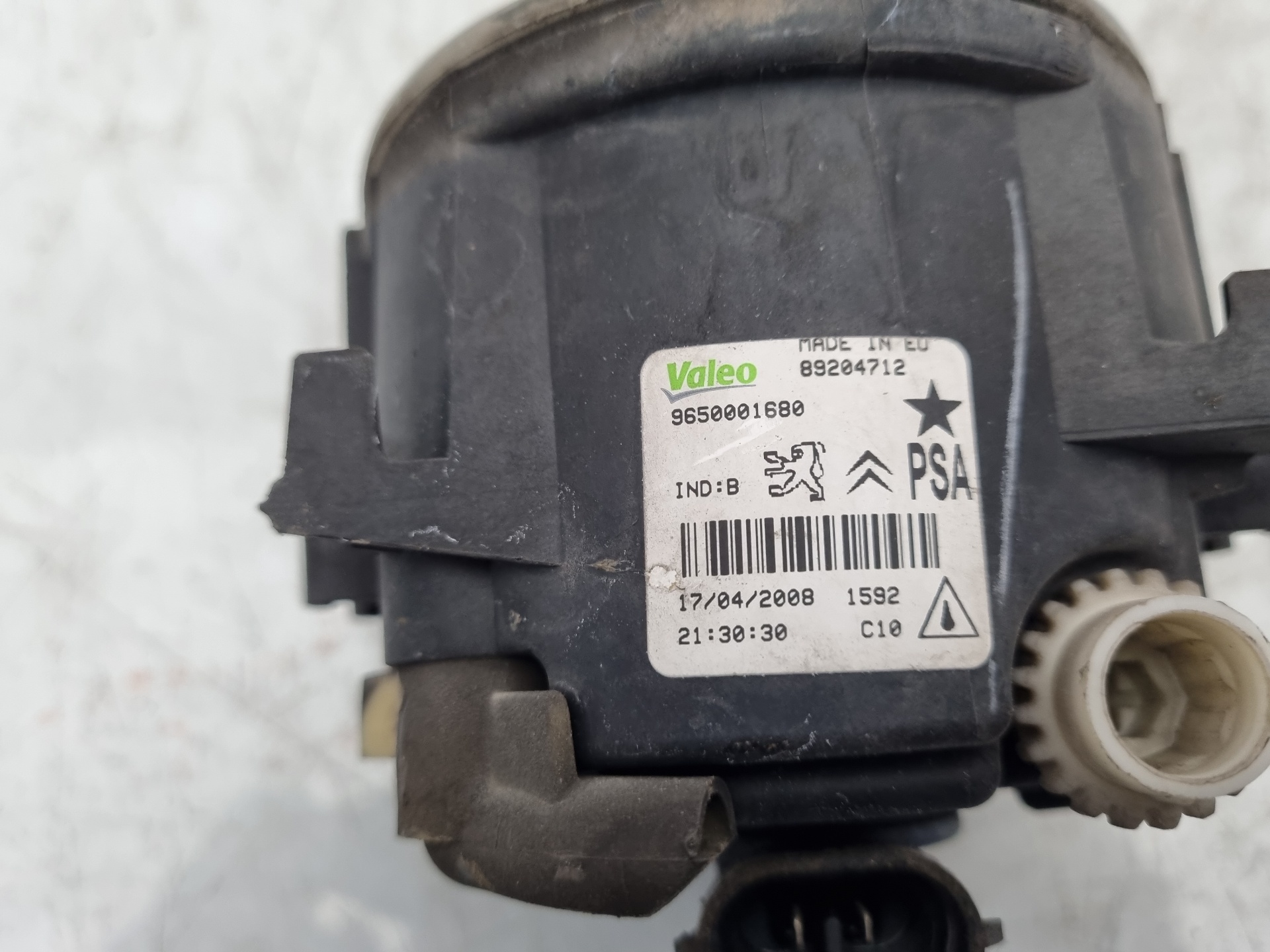 FARO ANTINIEBLA IZQUIERDO PEUGEOT 207/207+ 5FW