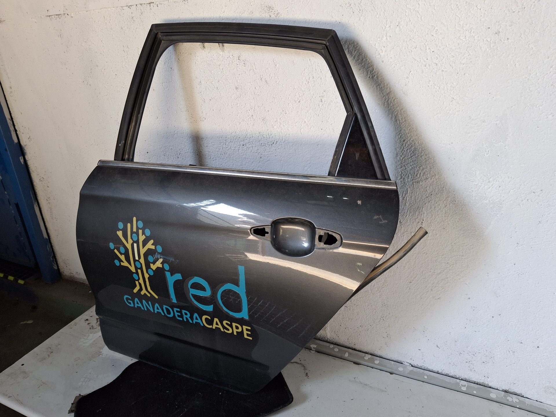 PUERTA TRASERA IZQUIERDA CITROEN C4 LIM. 9H06