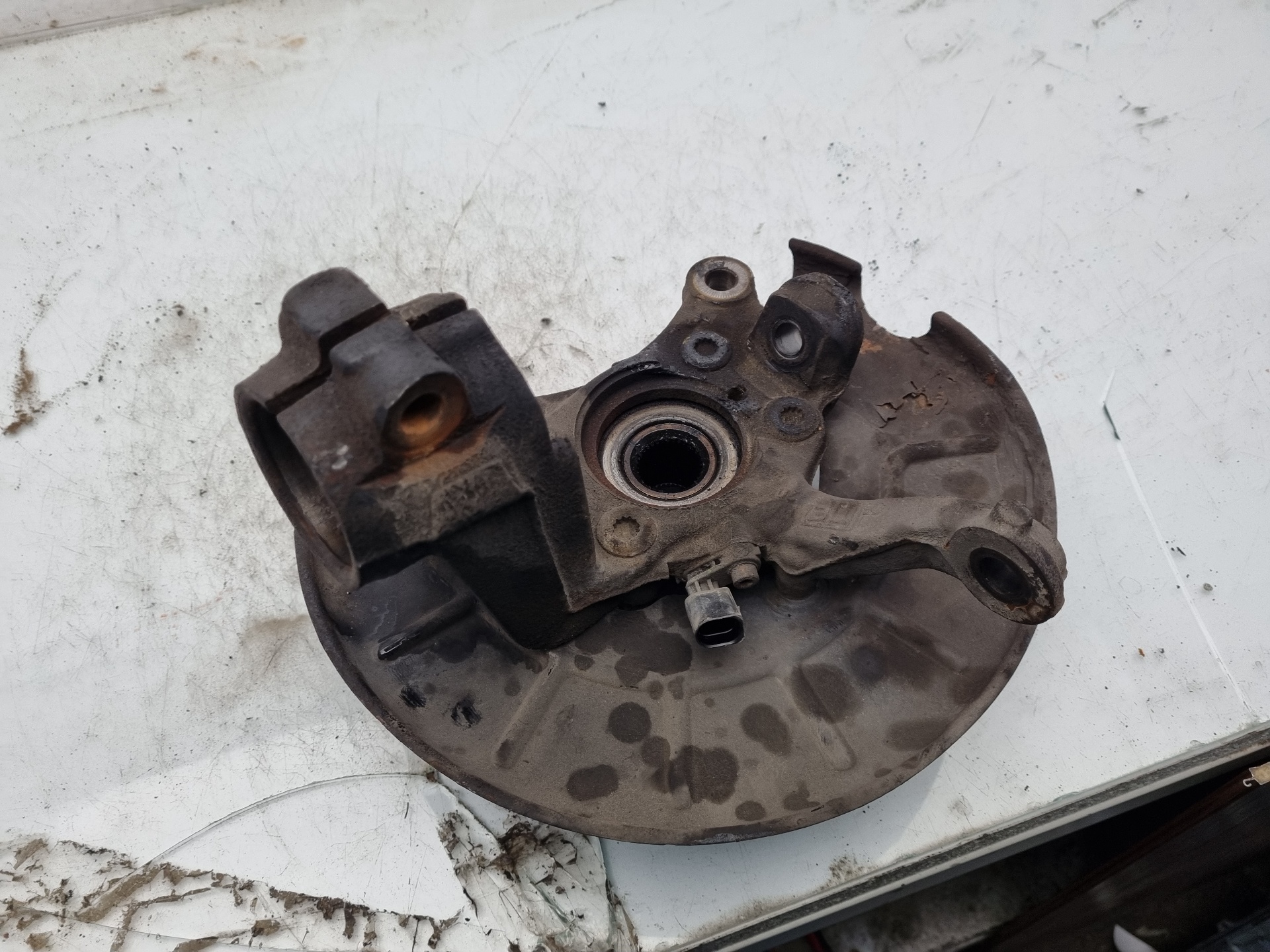 MANGUETA DELANTERA IZQUIERDA AUDI A3 BKD