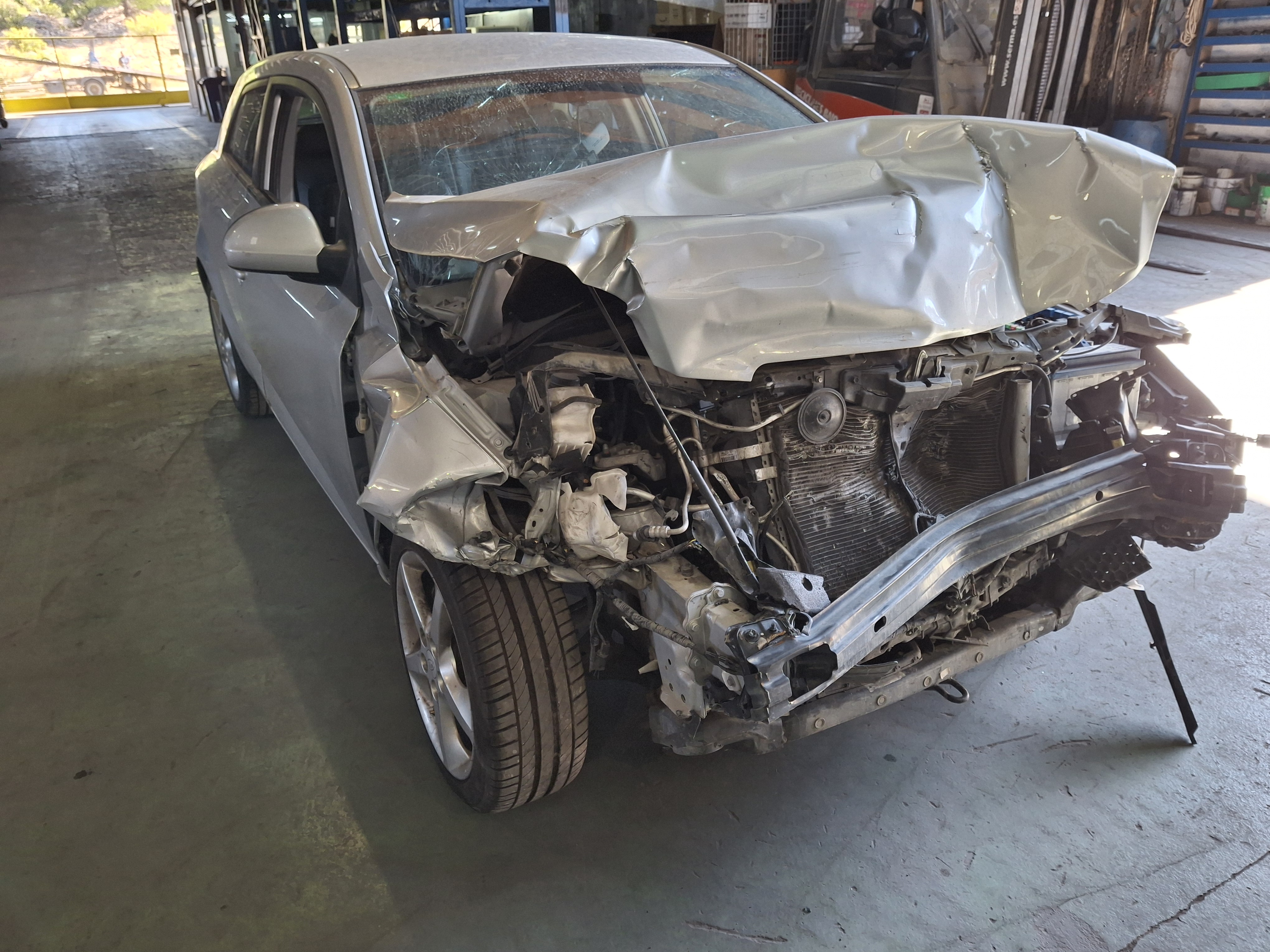  KIA CEE D Hatchback (ED) 2.0