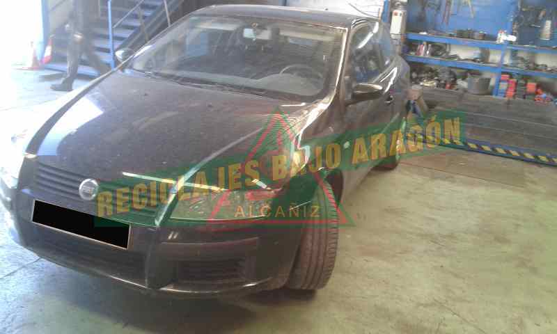 ELEVALUNAS DELANTERO DERECHO FIAT STILO 192A1000