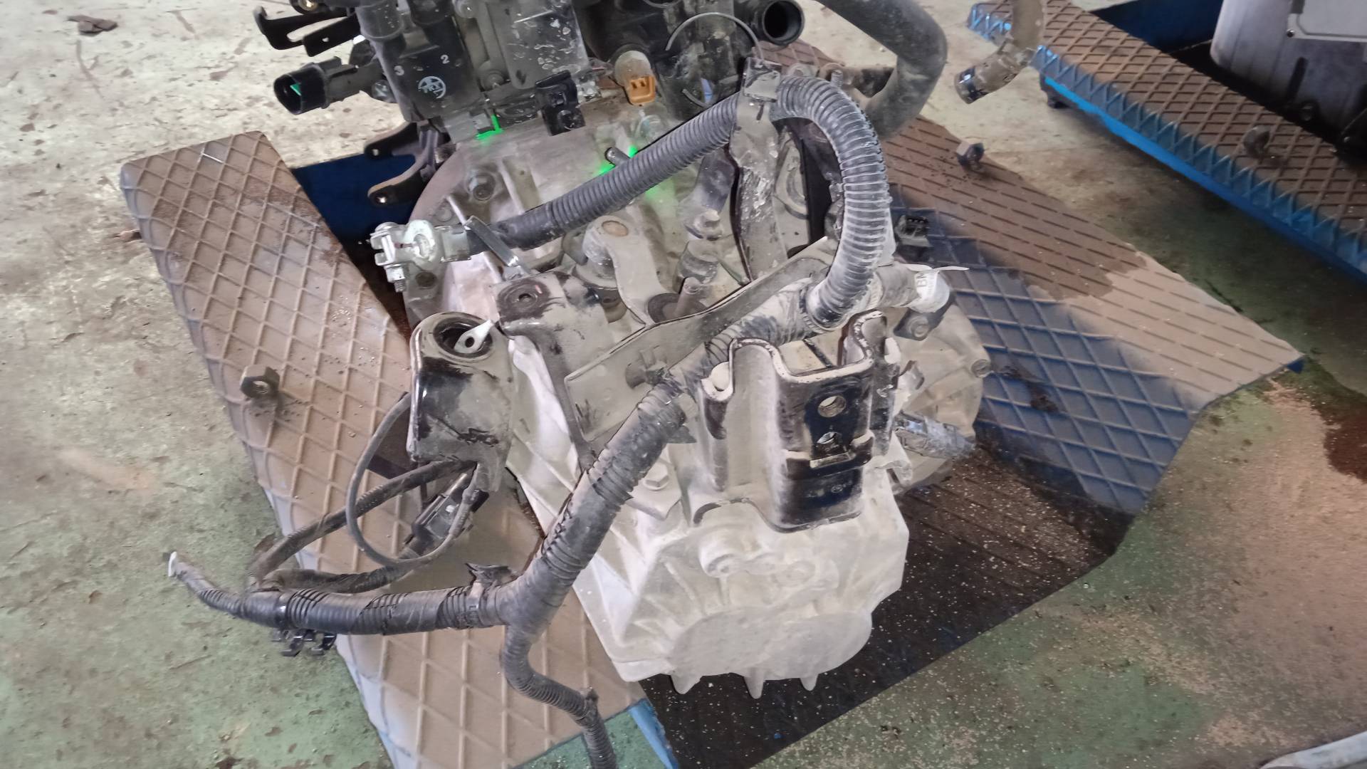 CAJA CAMBIOS KIA PICANTO G4HG