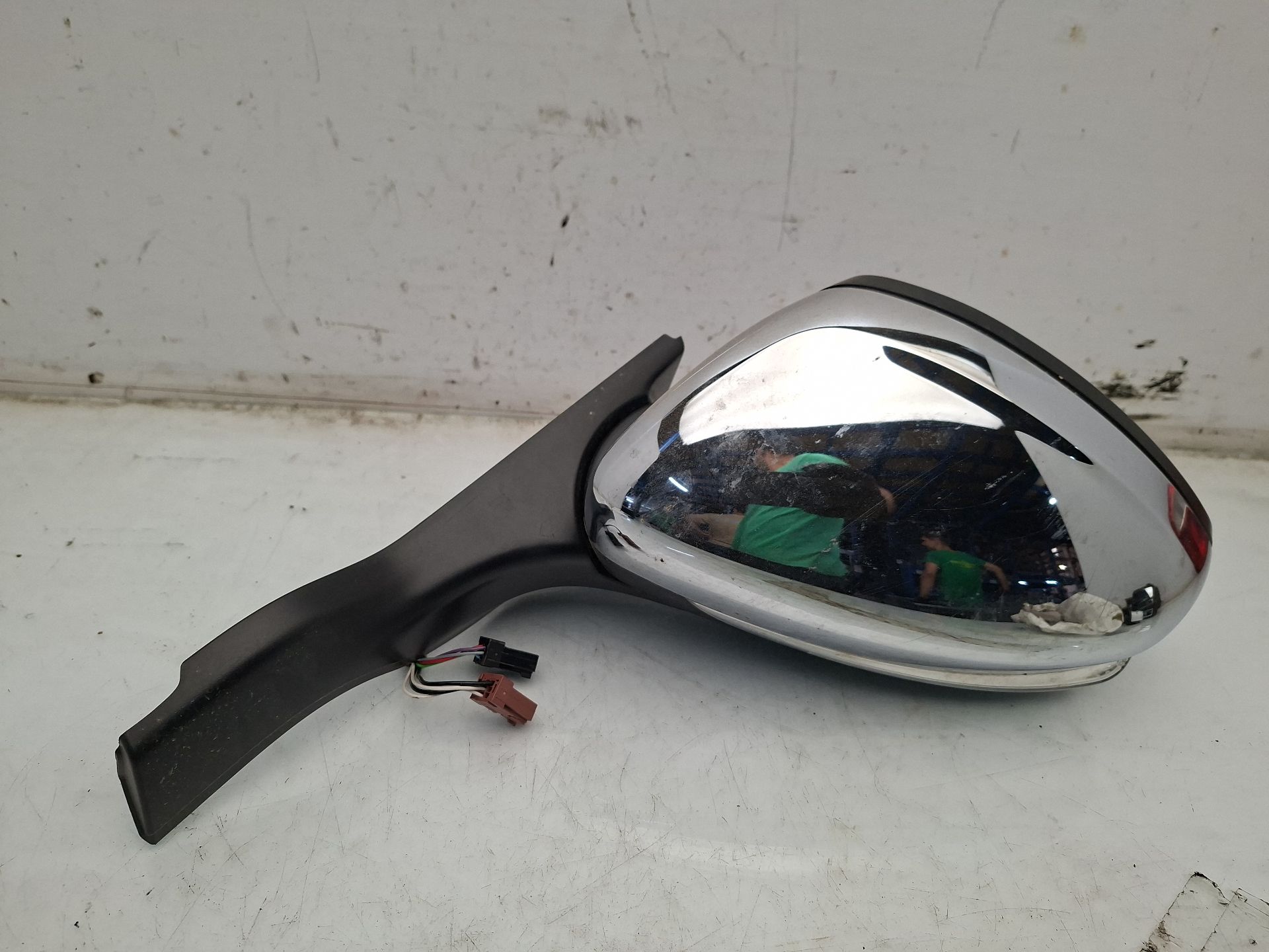 RETROVISOR IZQUIERDO PEUGEOT 2008 