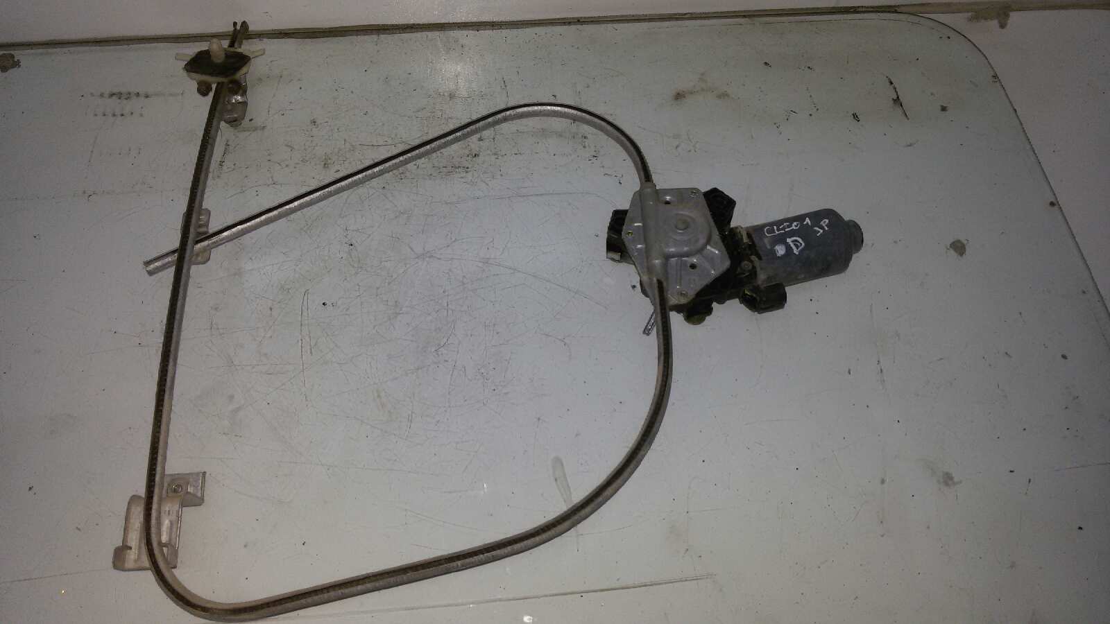 ELEVALUNAS DELANTERO DERECHO RENAULT CLIO E7J757