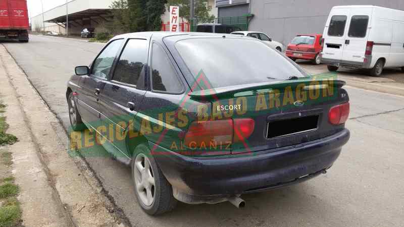 FARO ANTINIEBLA IZQUIERDO FORD ESCORT RKC