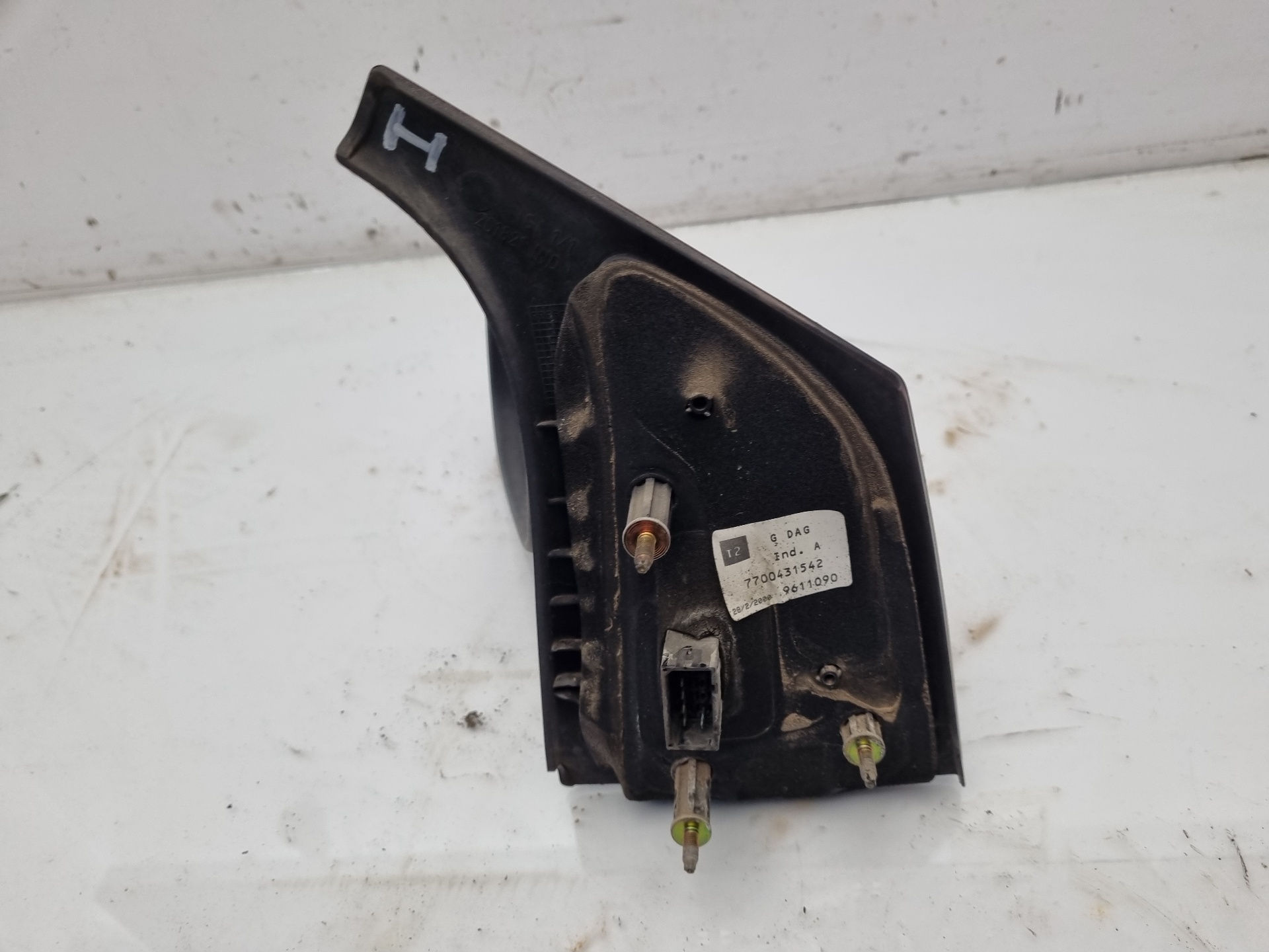 RETROVISOR IZQUIERDO RENAULT SC?NIC F9Q A7