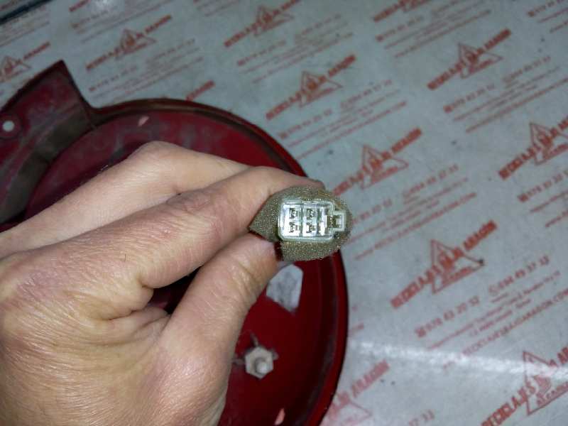 PILOTO TRASERO DERECHO CHEVROLET MATIZ B10S1