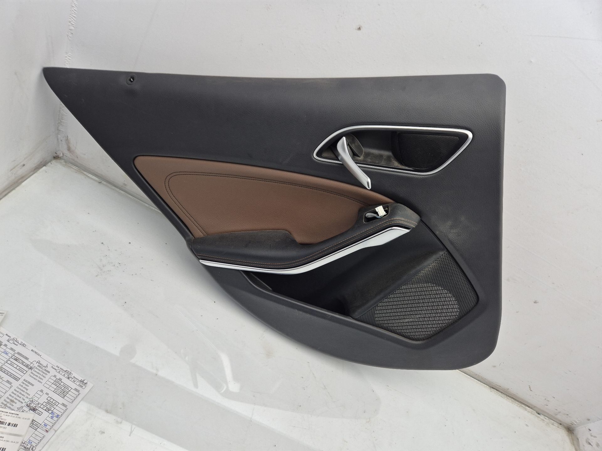 GUARNECIDO PUERTA TRASERA DERECHA MERCEDES-BENZ CL 