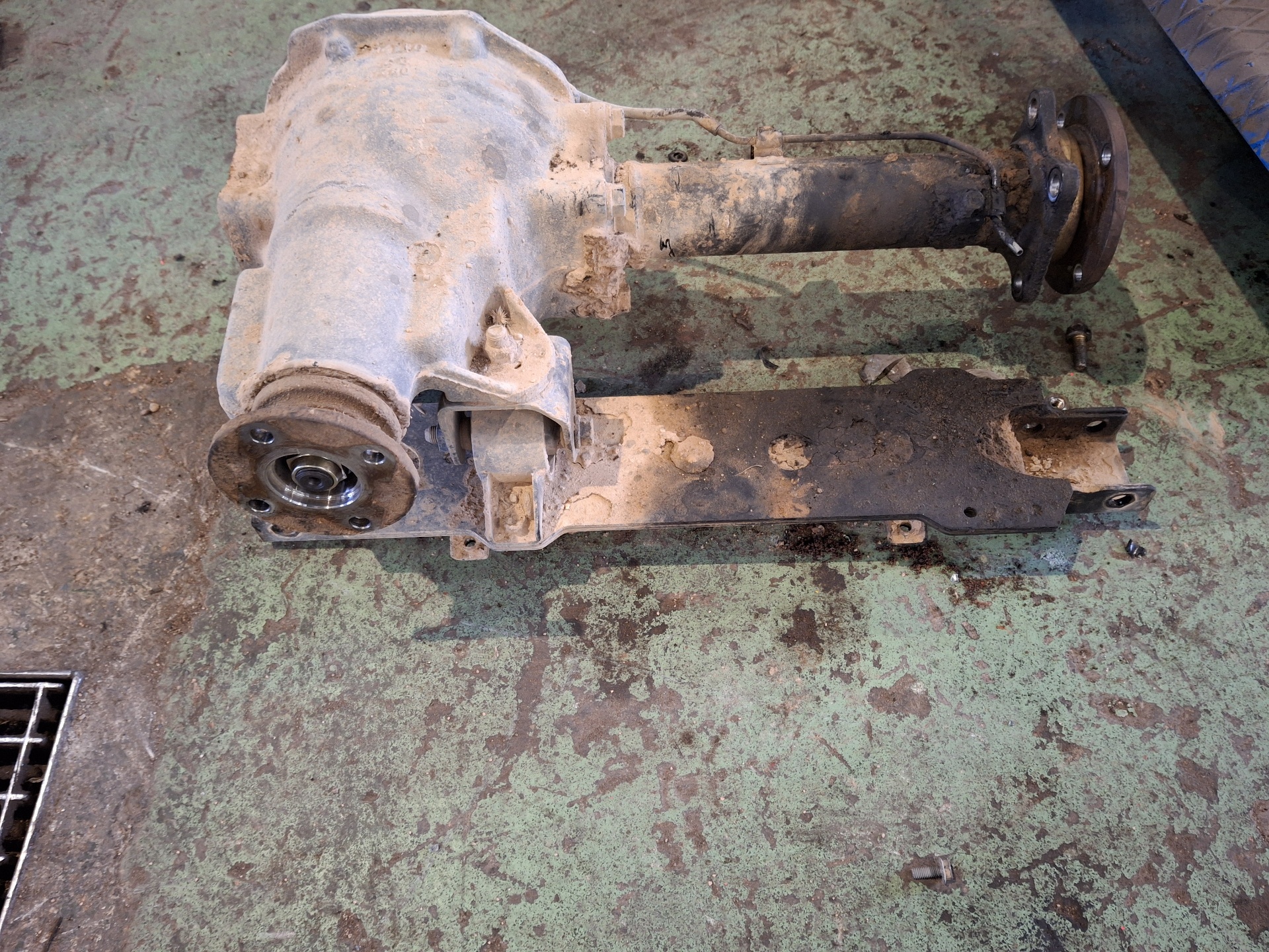 DIFERENCIAL DELANTERO MITSUBISHI GALLOPER 