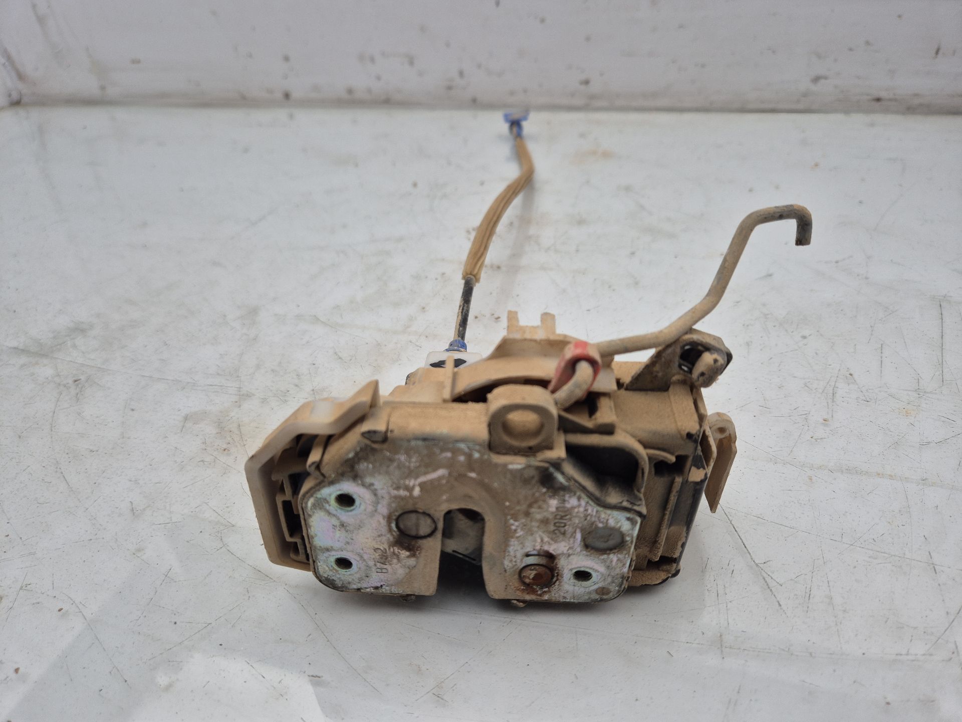 CERRADURA PUERTA DELANTERA DERECHA FIAT FIORINO 