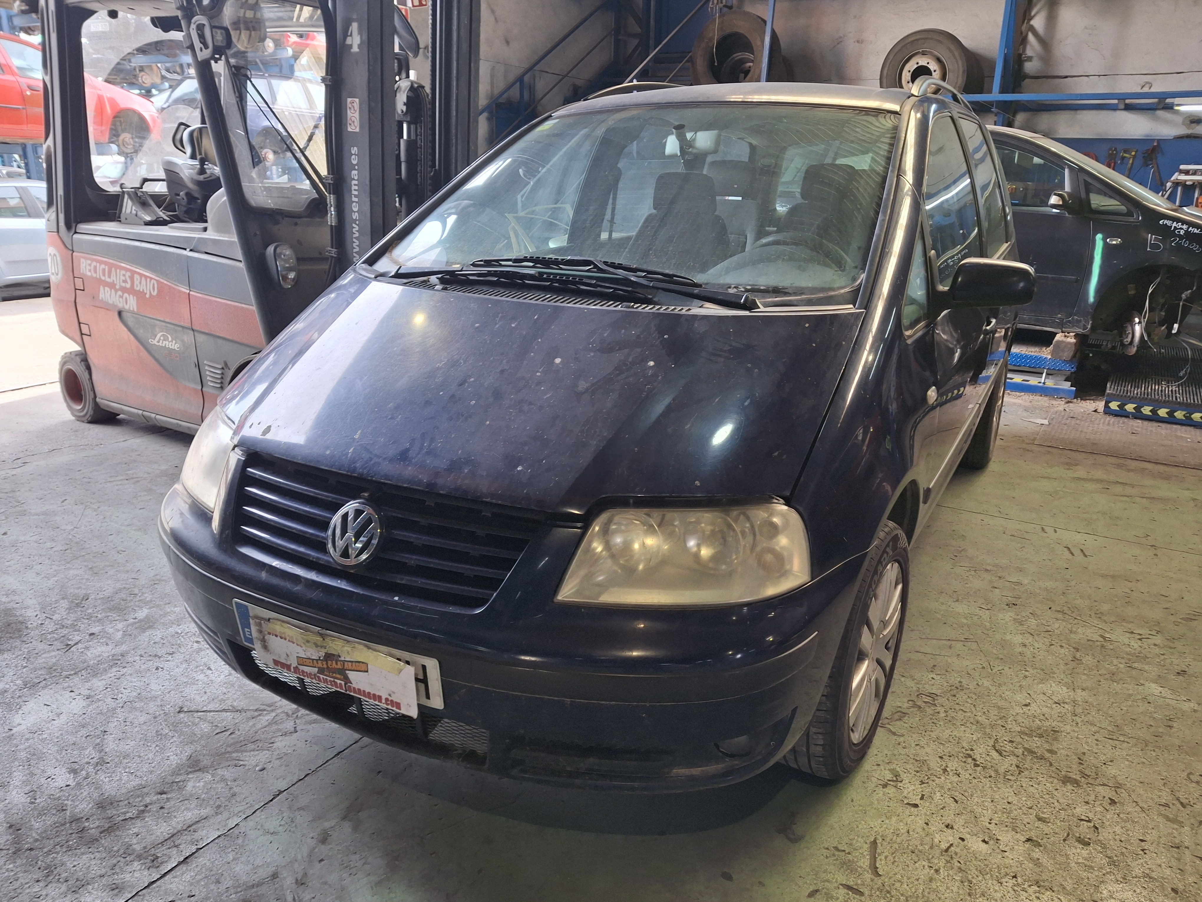  VOLKSWAGEN SHARAN Furgoneta/monovolumen (7M_) 1.9 TDI (7M6, 7M9)