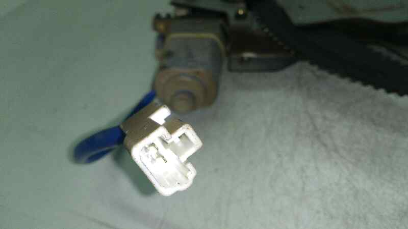 ELEVALUNAS DELANTERO DERECHO HYUNDAI MATRIX D 3EA