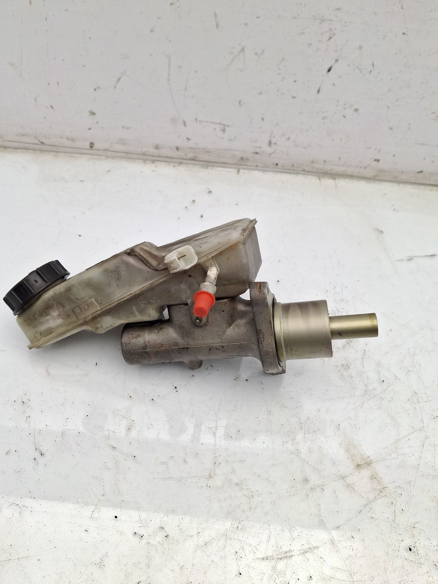 BOMBA FRENO FORD FOCUS 