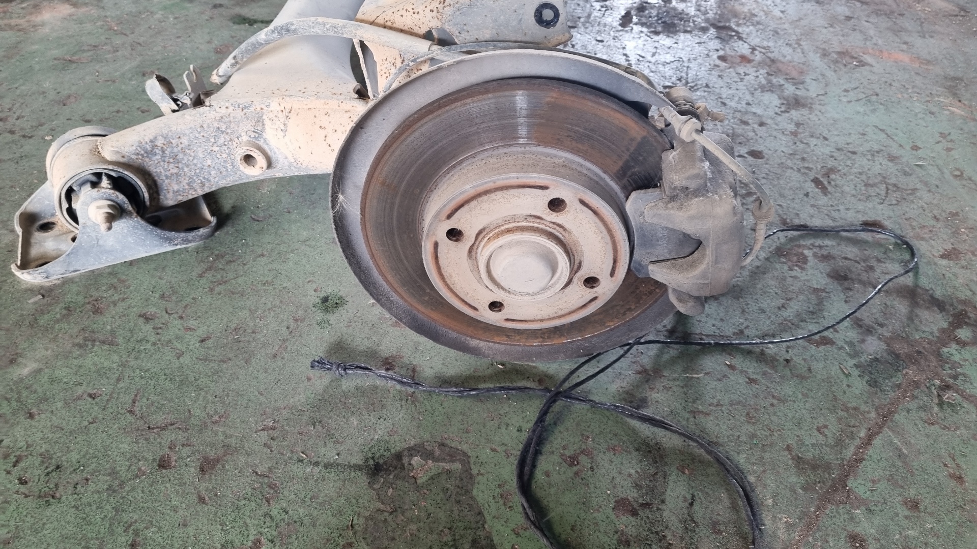 DIFERENCIAL TRASERO CITROEN C4 LIM. 9H06