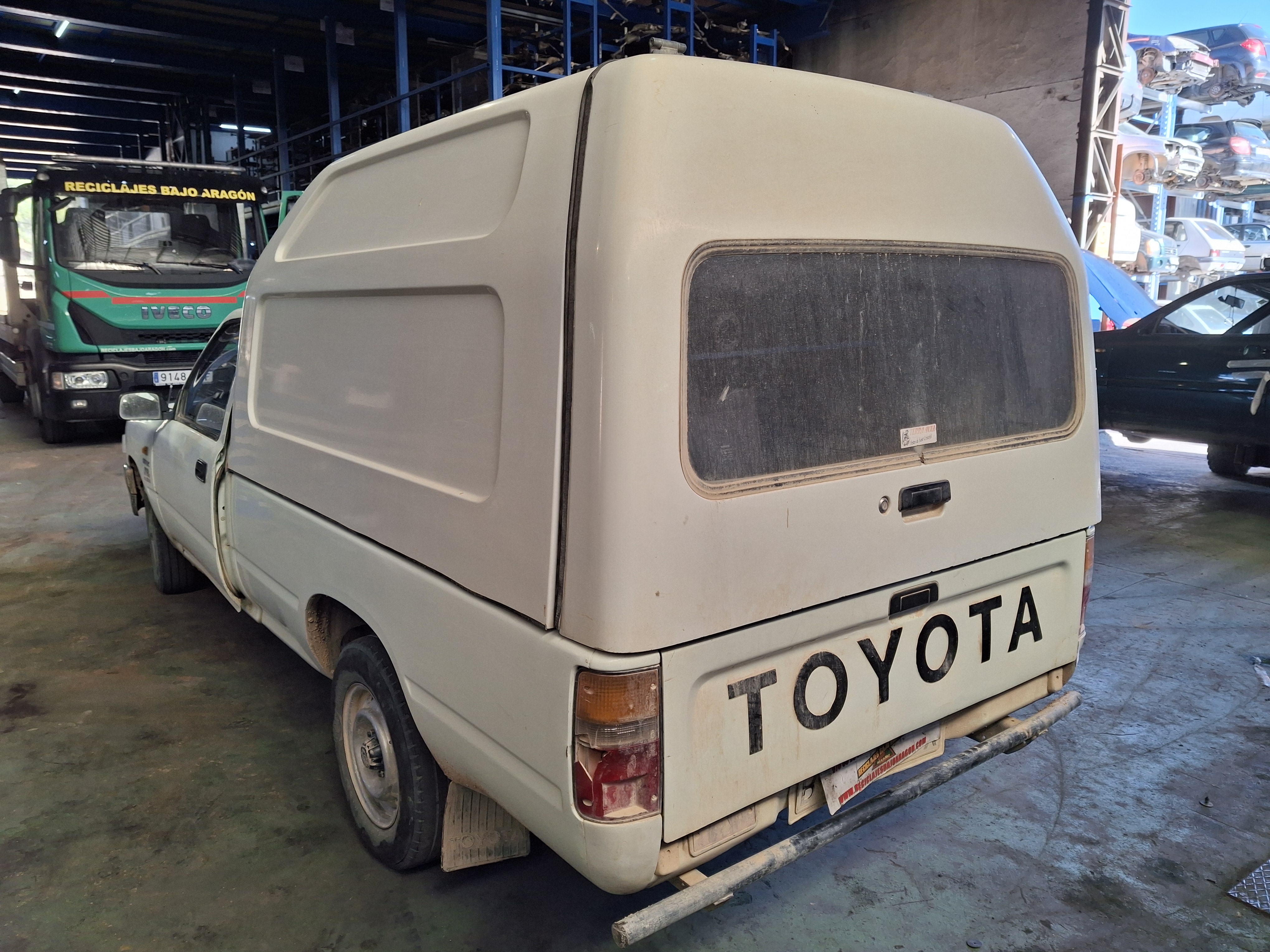 LLANTA TOYOTA HILUX 