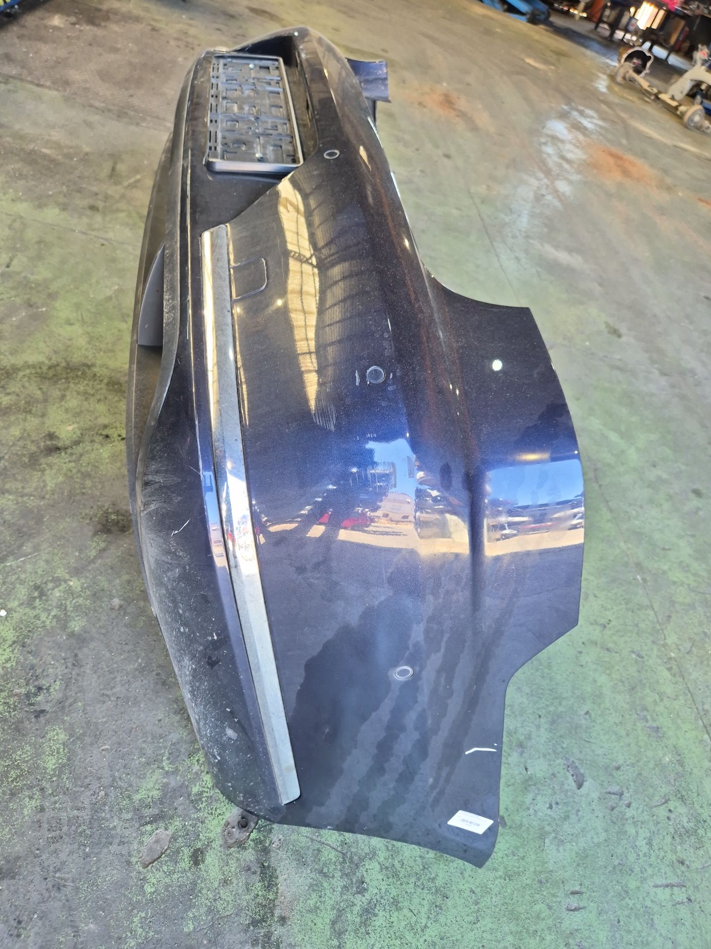 PARAGOLPES TRASERO VOLKSWAGEN PASSAT 