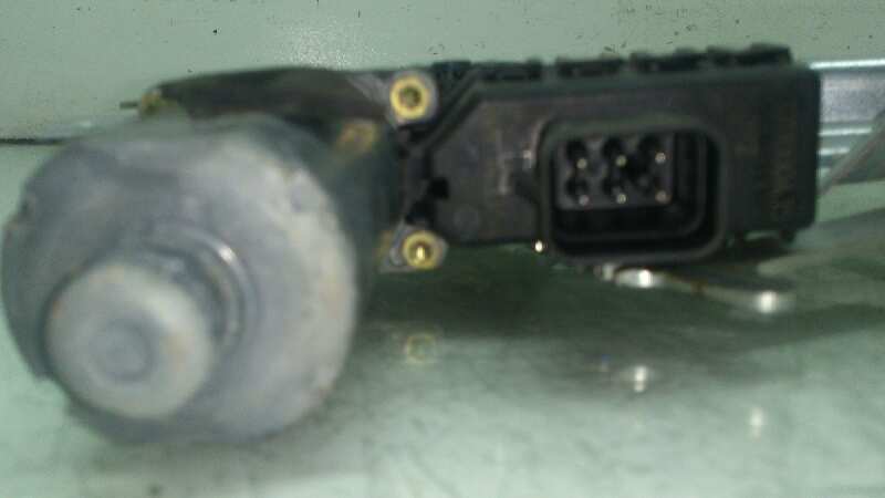 ELEVALUNAS DELANTERO DERECHO OPEL ZAFIRA Y20DTH