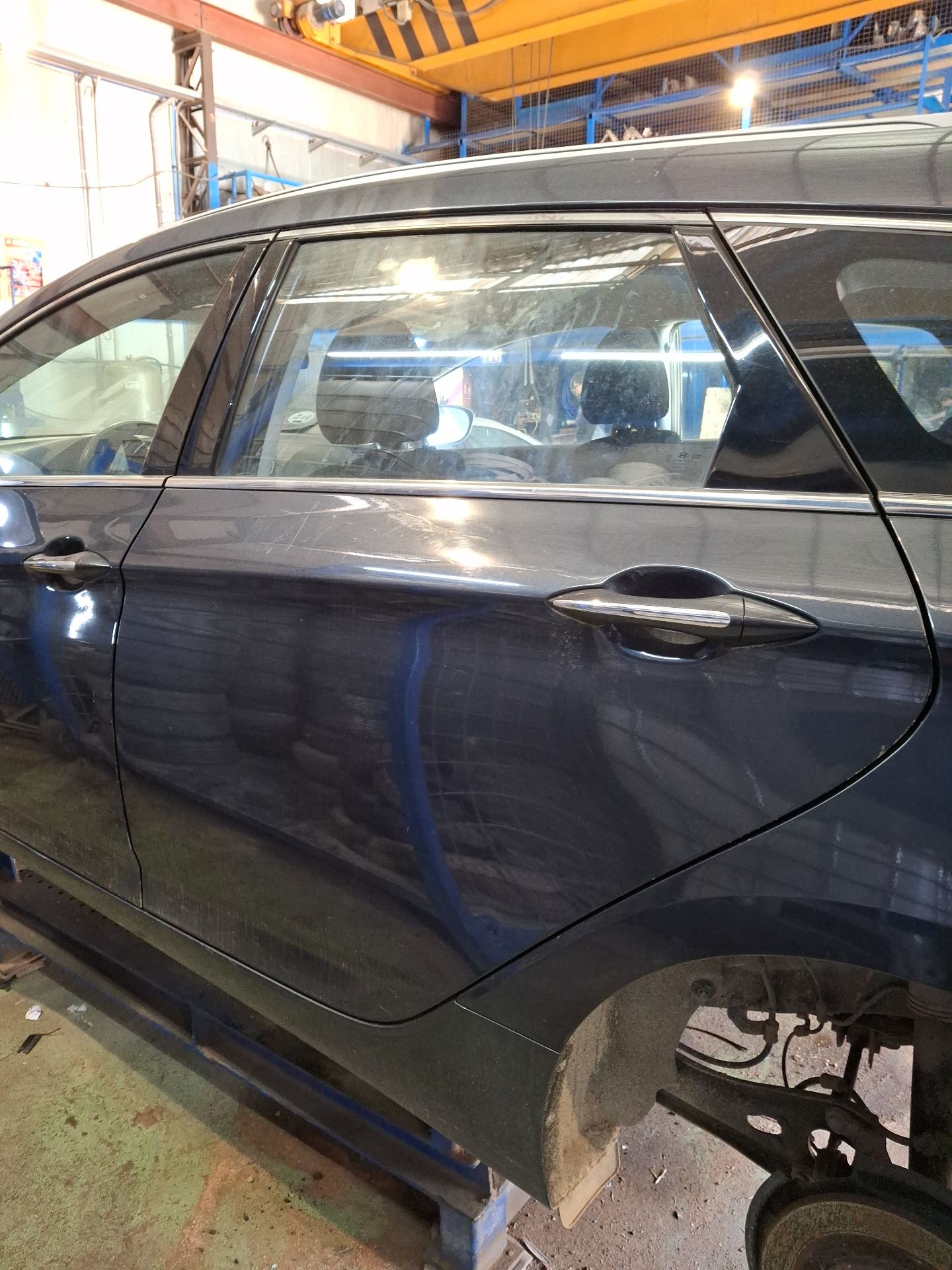 PUERTA TRASERA IZQUIERDA HYUNDAI i40 