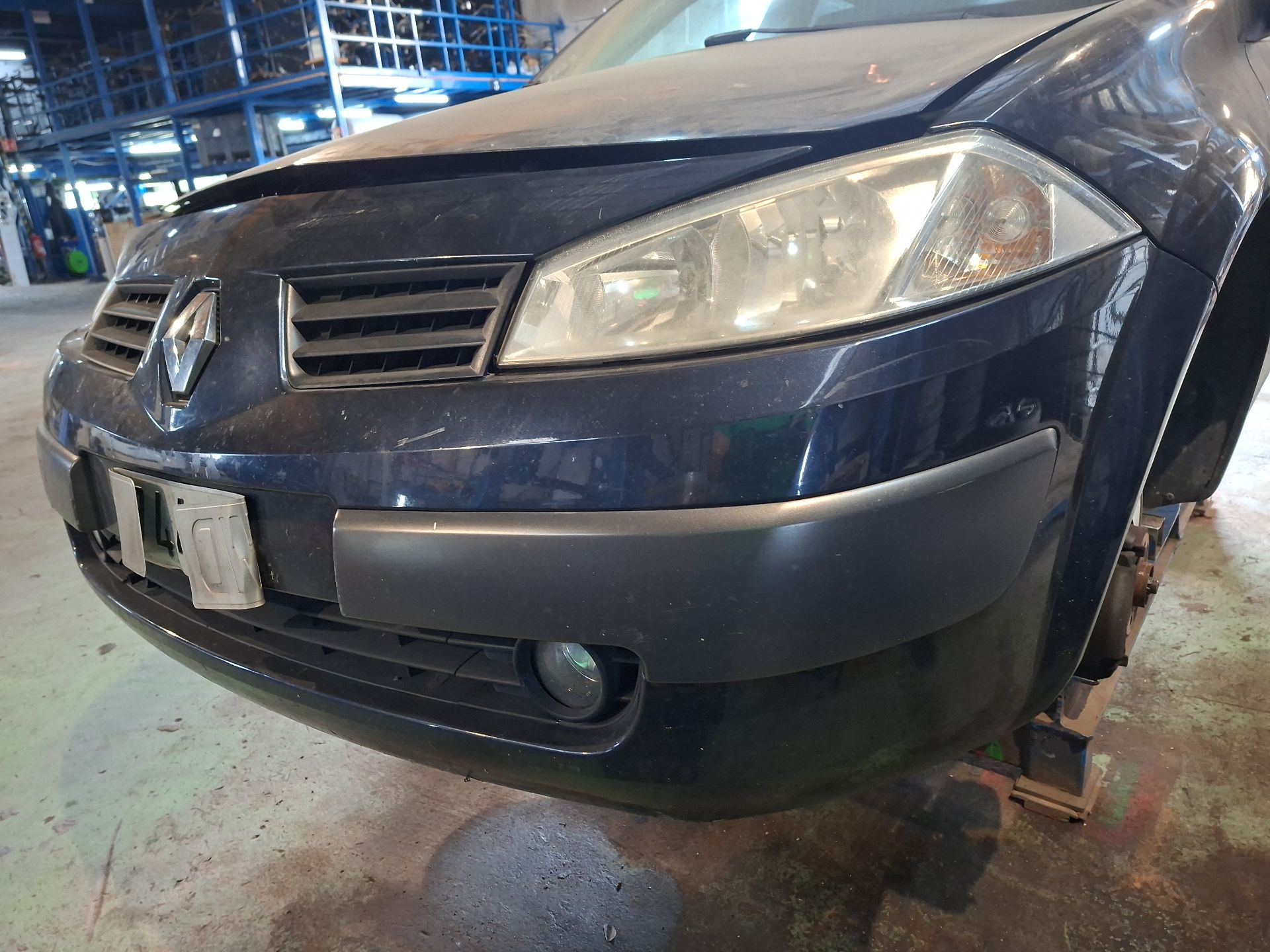 PARAGOLPES DELANTERO RENAULT MEGANE 