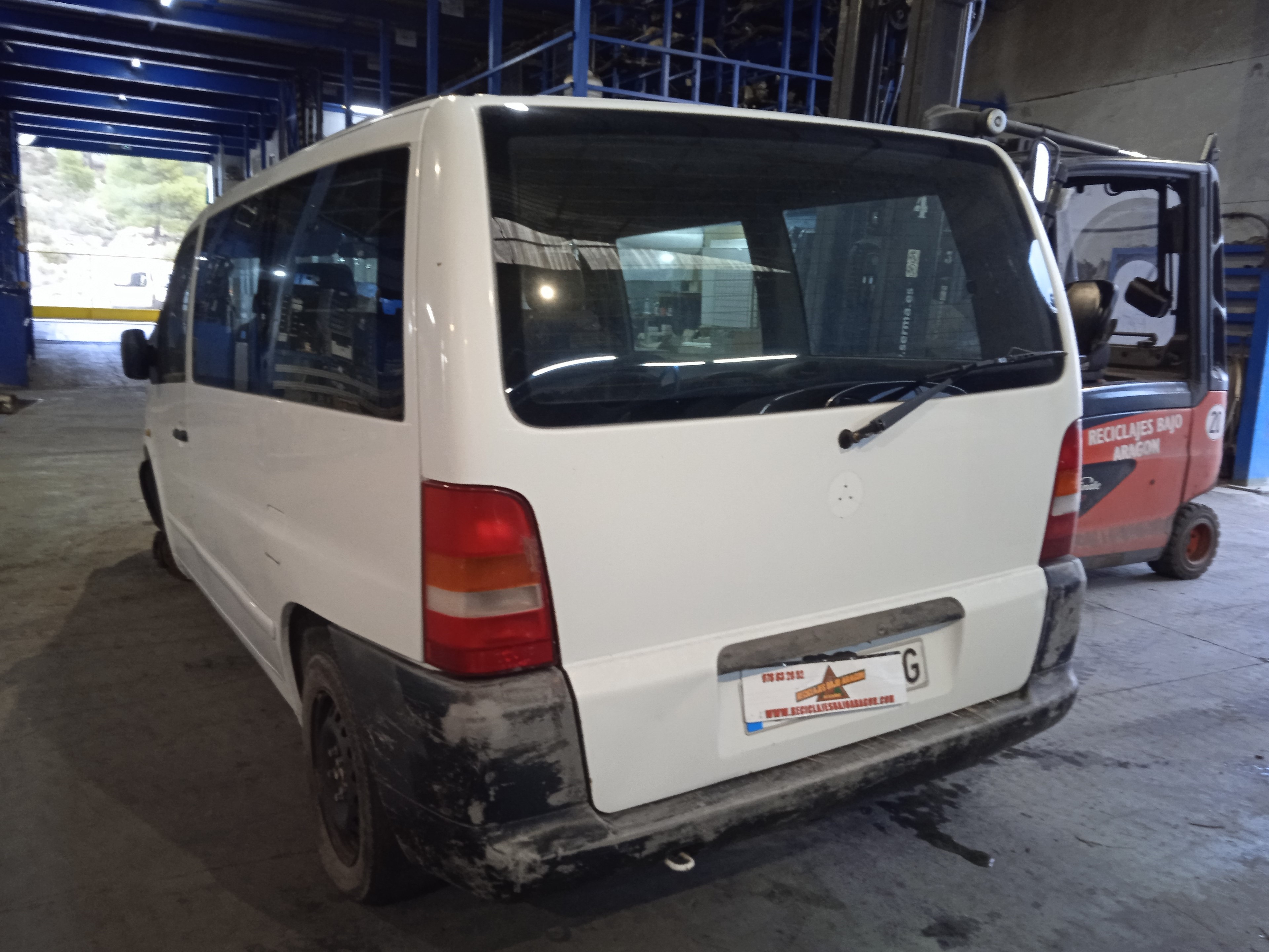 CERRADURA PUERTA DELANTERA DERECHA MERCEDES-BENZ V 611980