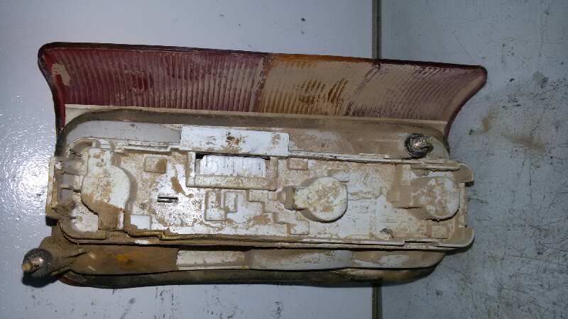 PILOTO TRASERO IZQUIERDO SEAT TERRA 09NCA