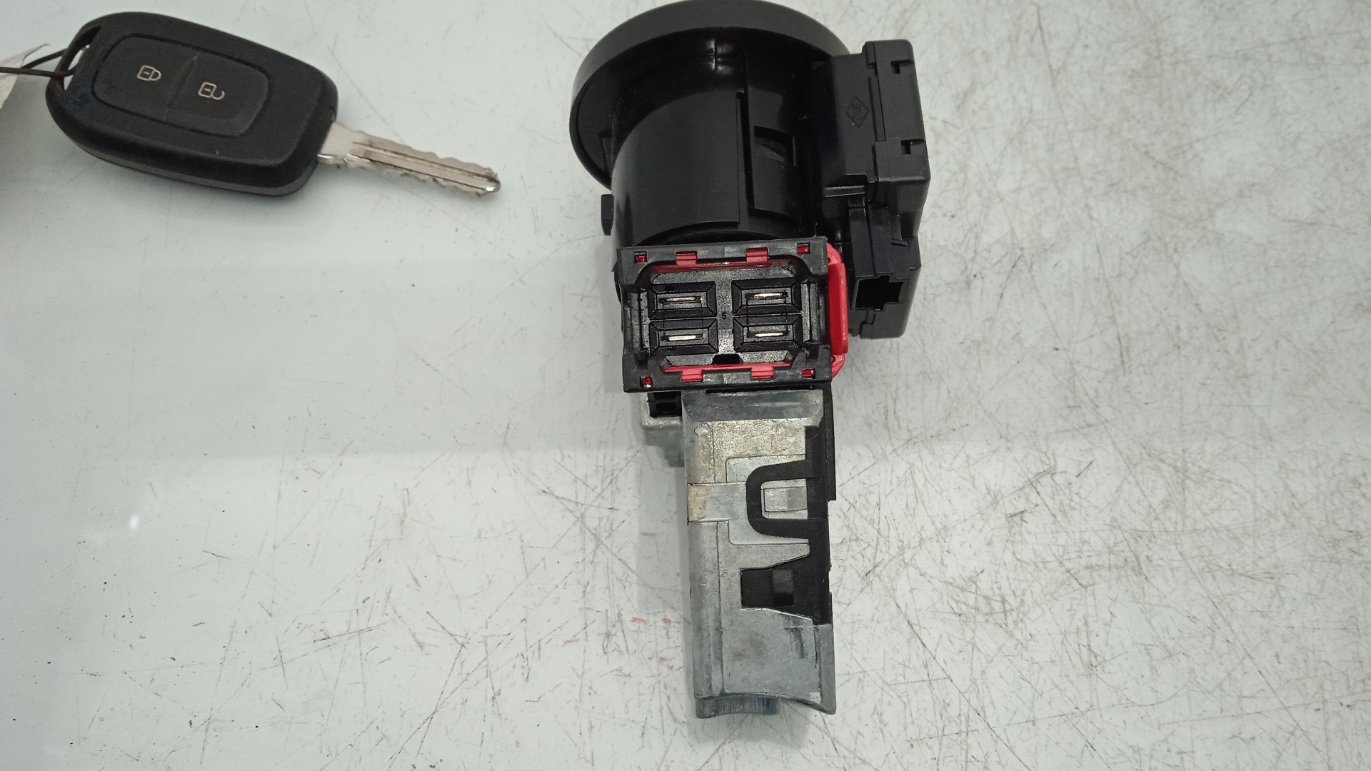 CONMUTADOR DE ARRANQUE DACIA SANDERO H4B B4