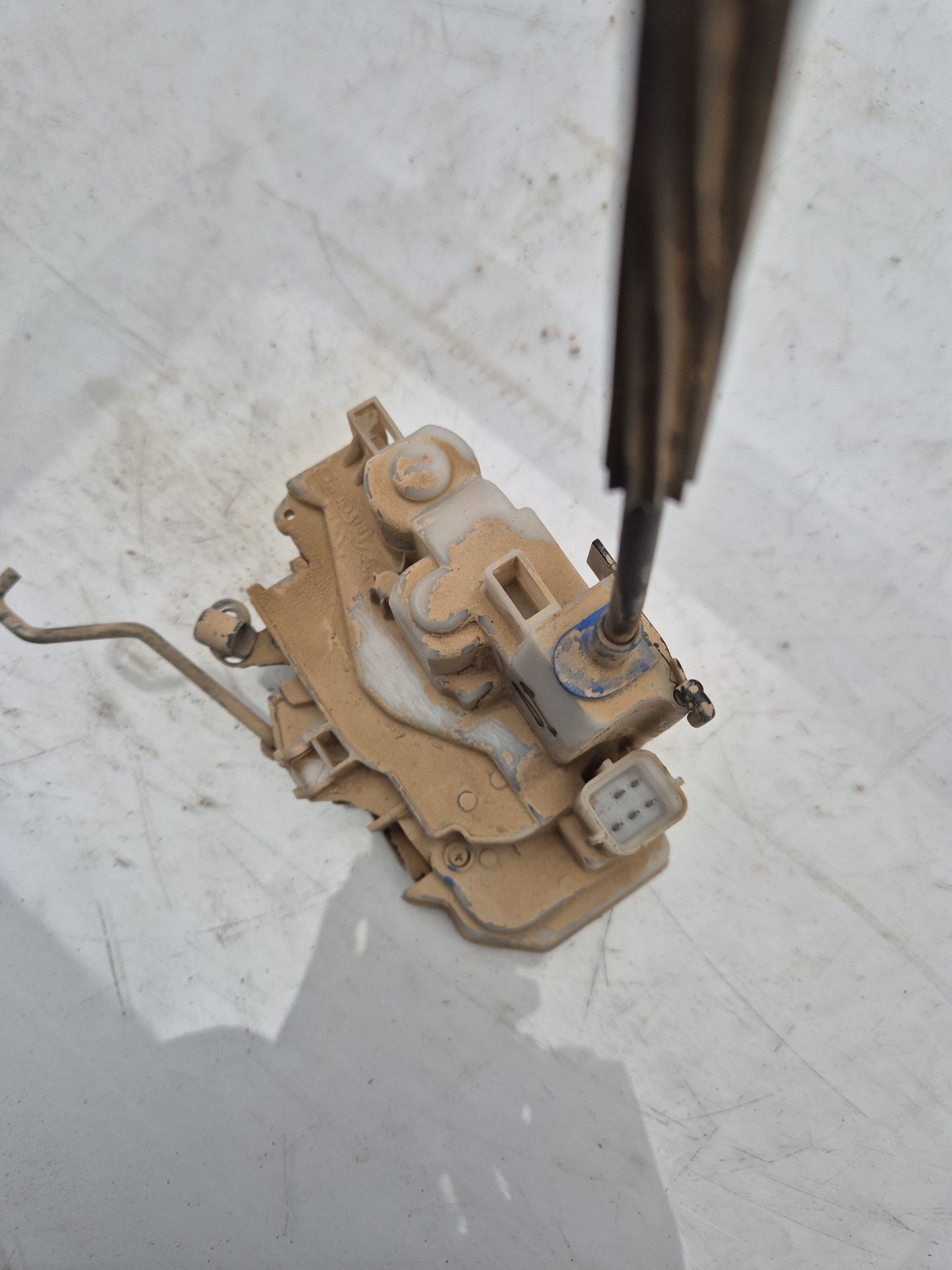 CERRADURA PUERTA DELANTERA IZQUIERDA FIAT FIORINO 