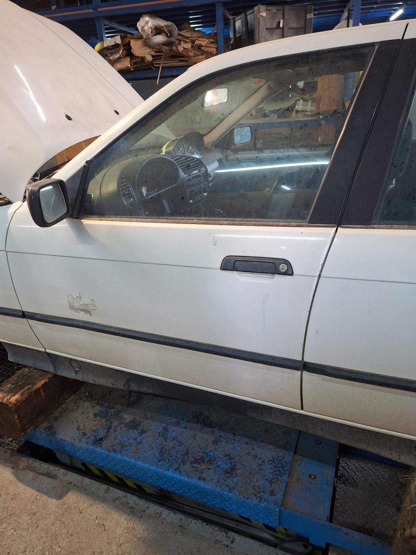 PUERTA DELANTERA IZQUIERDA BMW 3 