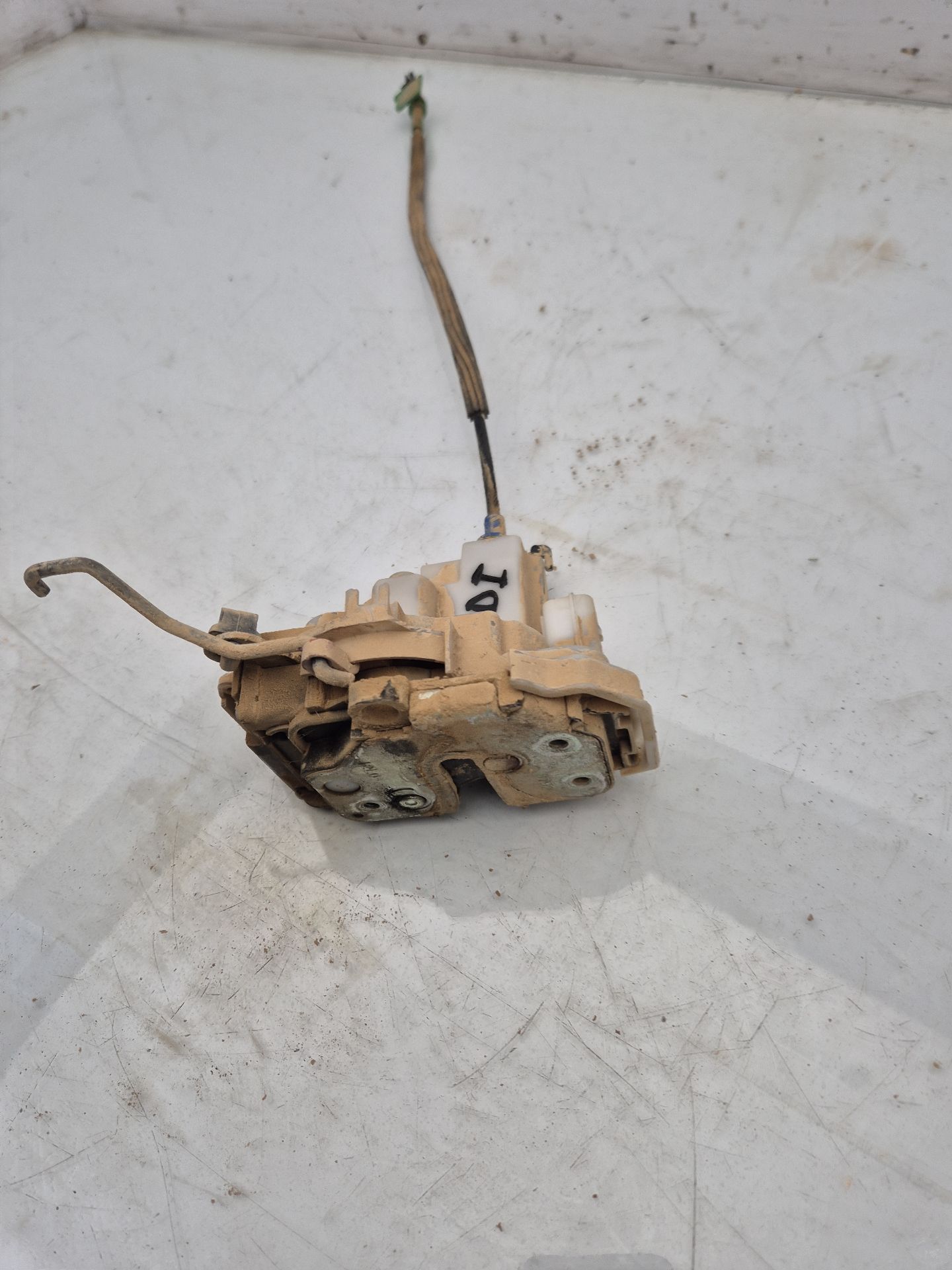 CERRADURA PUERTA DELANTERA IZQUIERDA FIAT FIORINO 