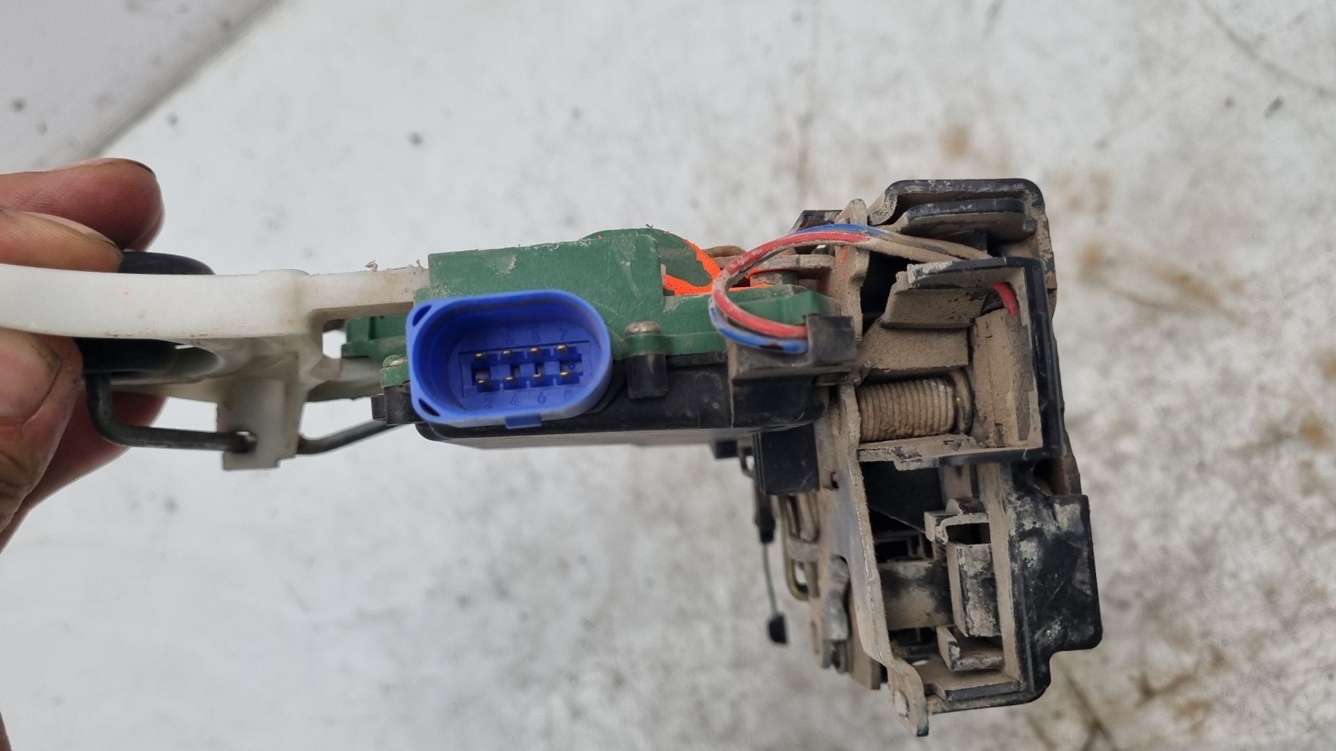 CERRADURA PUERTA DELANTERA DERECHA SEAT IBIZA ASZ