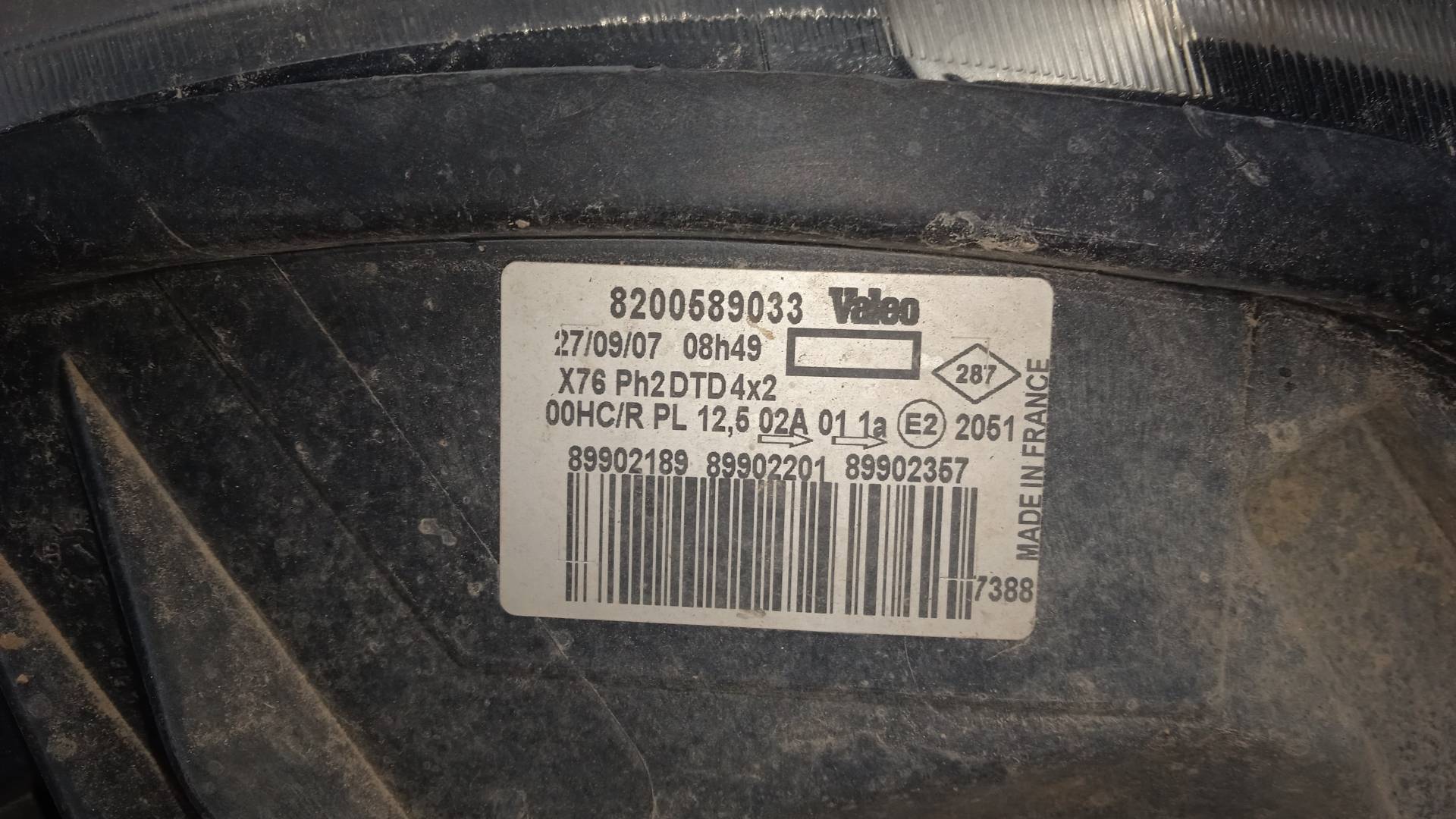 FARO DERECHO RENAULT KANGOO K9K W7