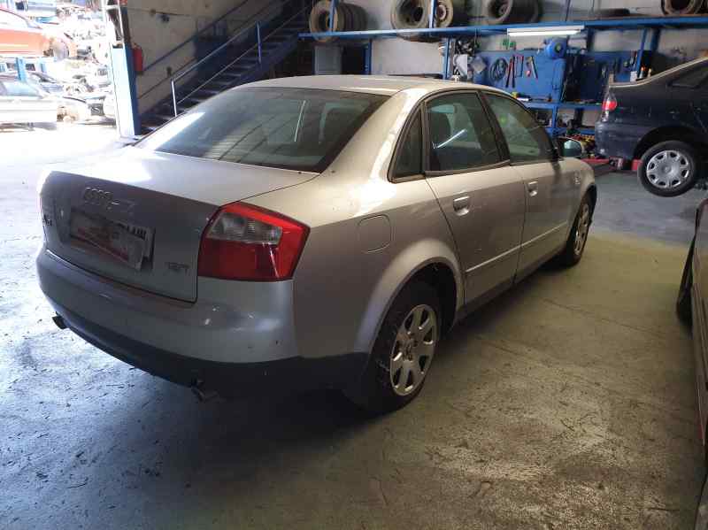 PUERTA DELANTERA DERECHA AUDI A4 AVJ