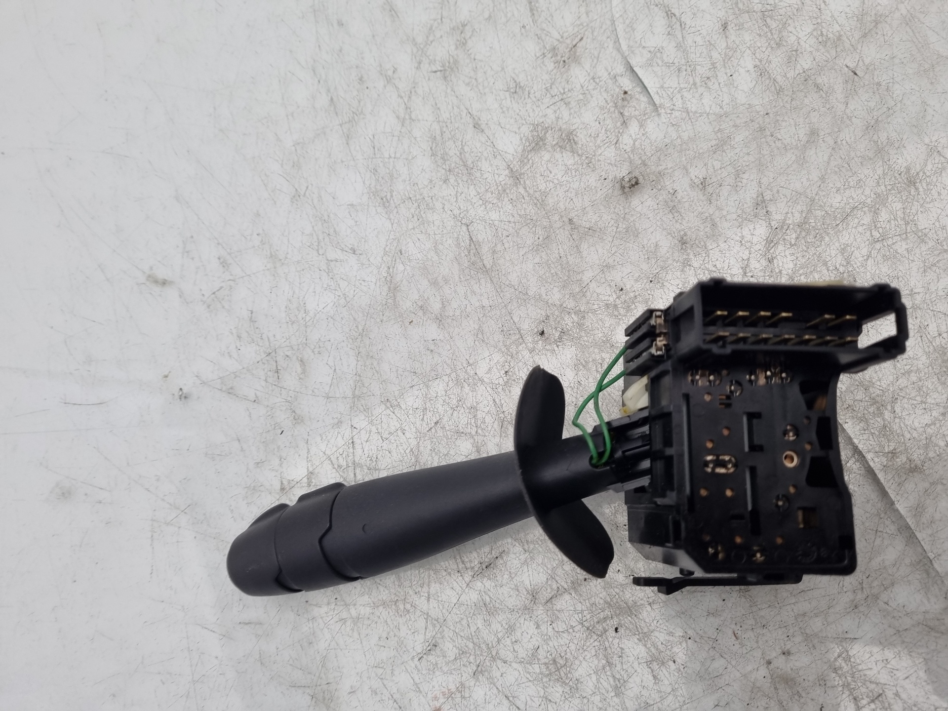 MANDO LIMPIA RENAULT TWINGO D4FE7