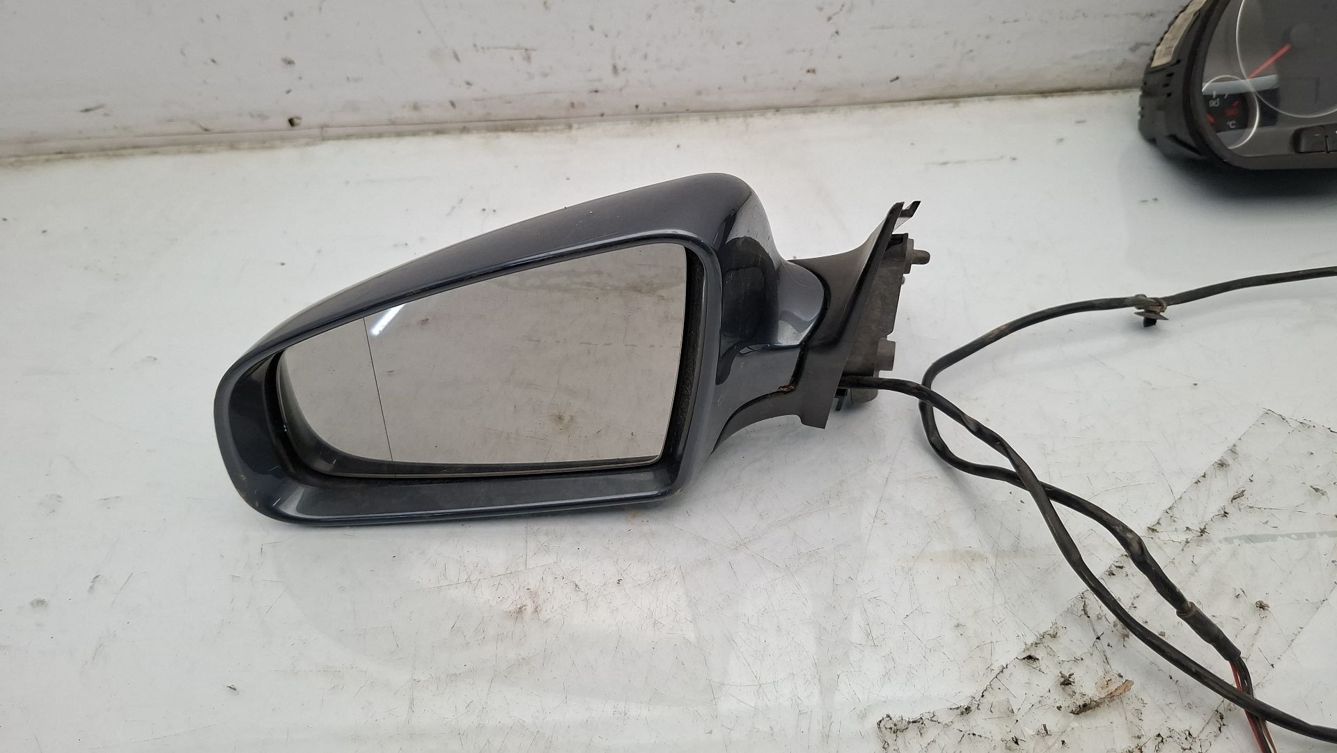 RETROVISOR IZQUIERDO AUDI A4 