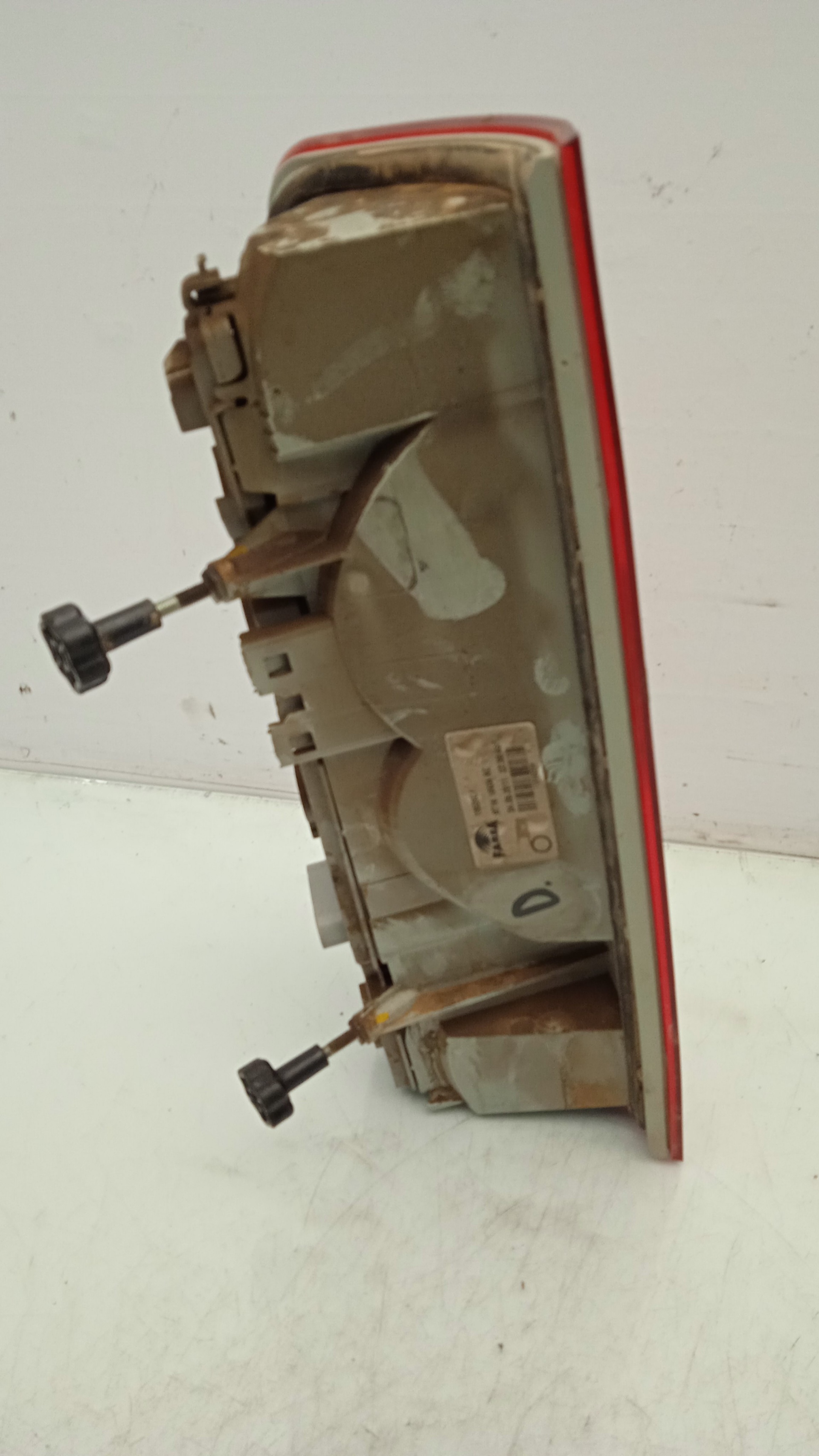 PILOTO TRASERO DERECHO FORD TRANSIT 