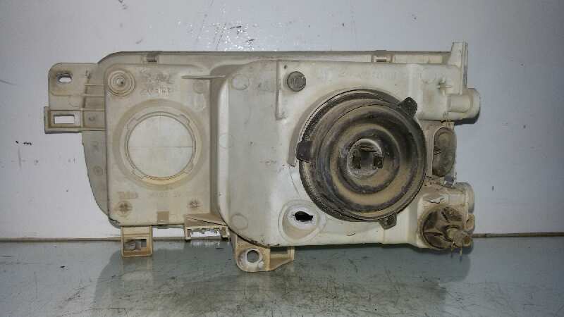 FARO DERECHO NISSAN VANETTE LD23