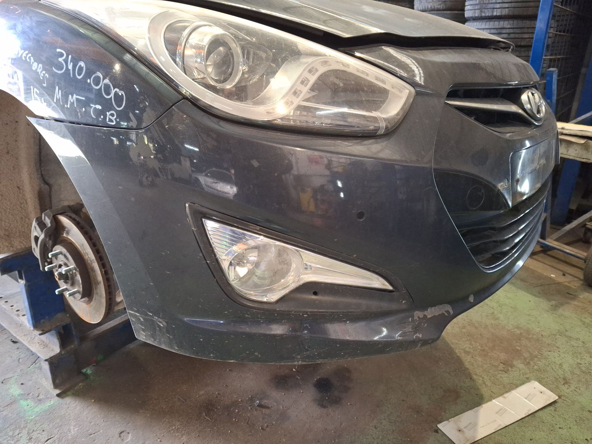 PARAGOLPES DELANTERO HYUNDAI i40 