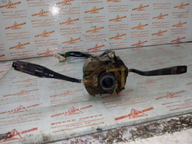 PILOTO TRASERO DERECHO MITSUBISHI MONTERO 4 D 56 T