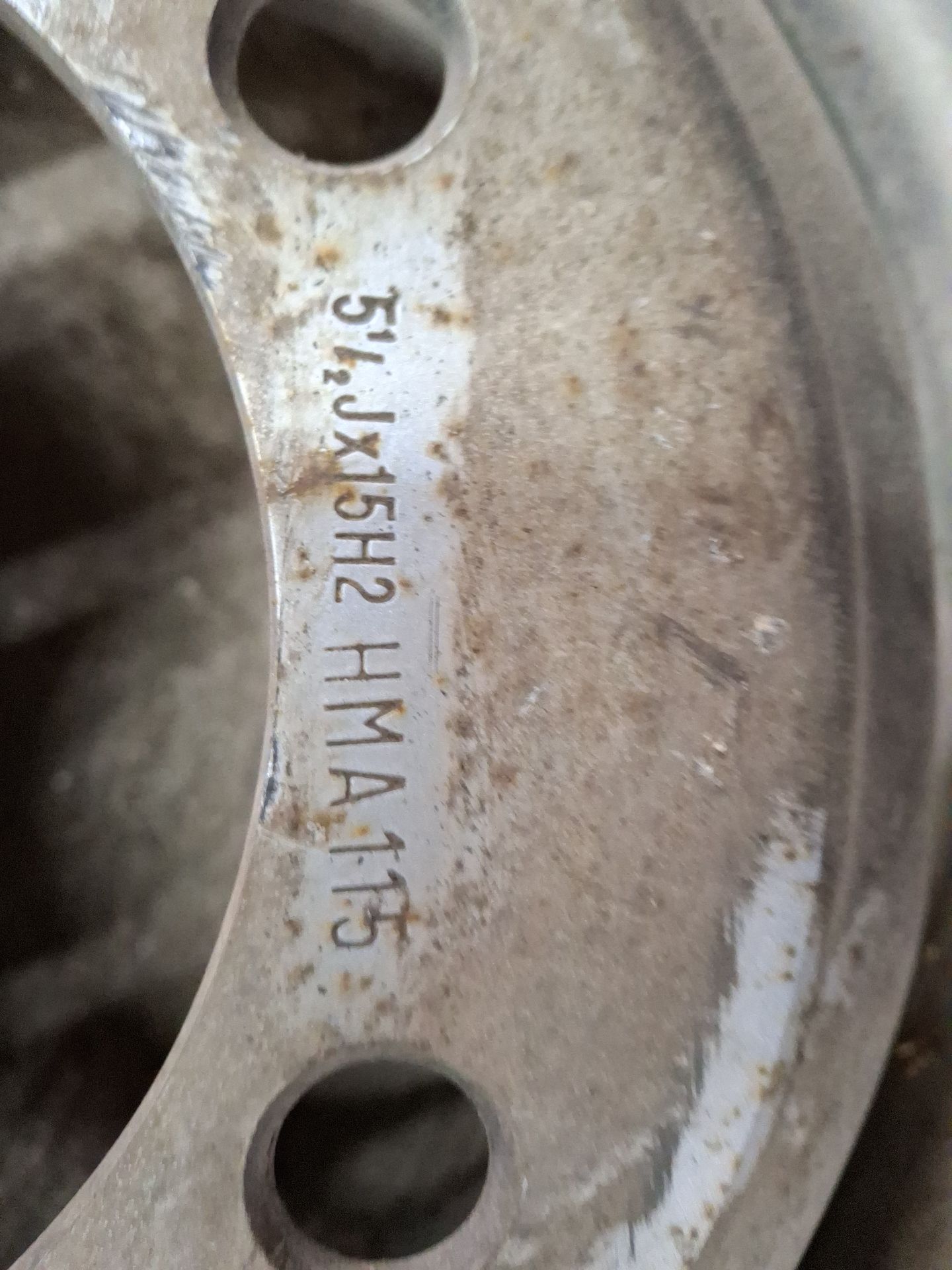 LLANTA VOLKSWAGEN LT 